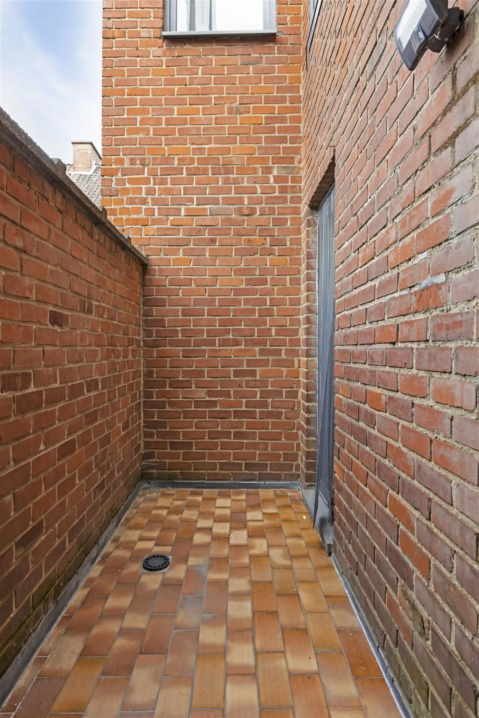 Handelswoning op commerciële toplocatie! foto 15