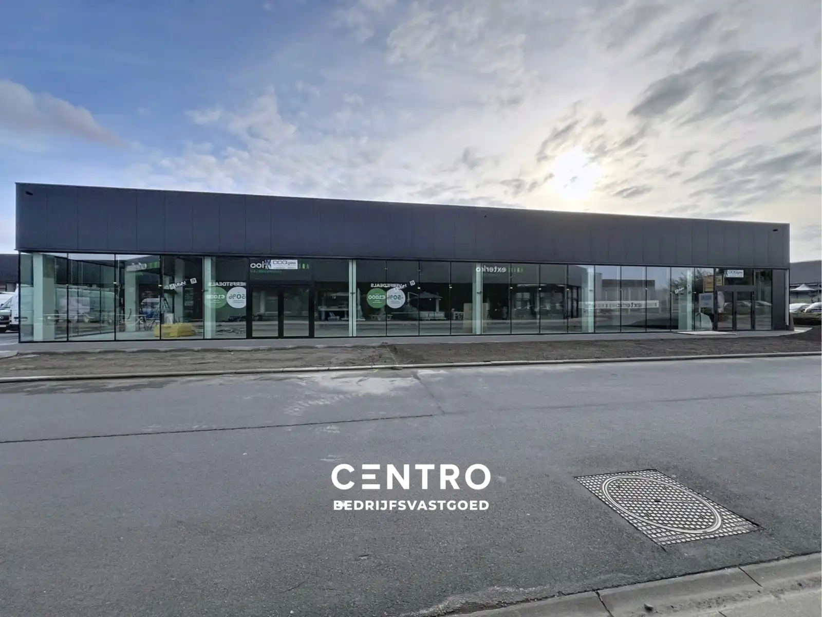 Commerciële ruimte te huur Brugsesteenweg 353 - 8800 Roeselare