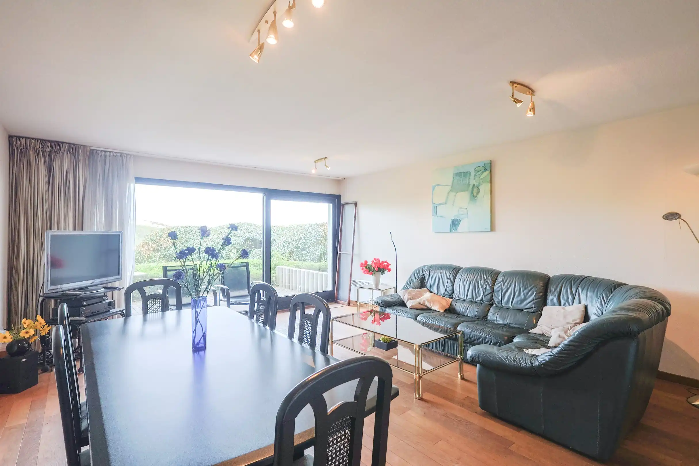 Ruim 3-slaapkamerappartement op de zeedijk met 2 grote terrassen   foto 5