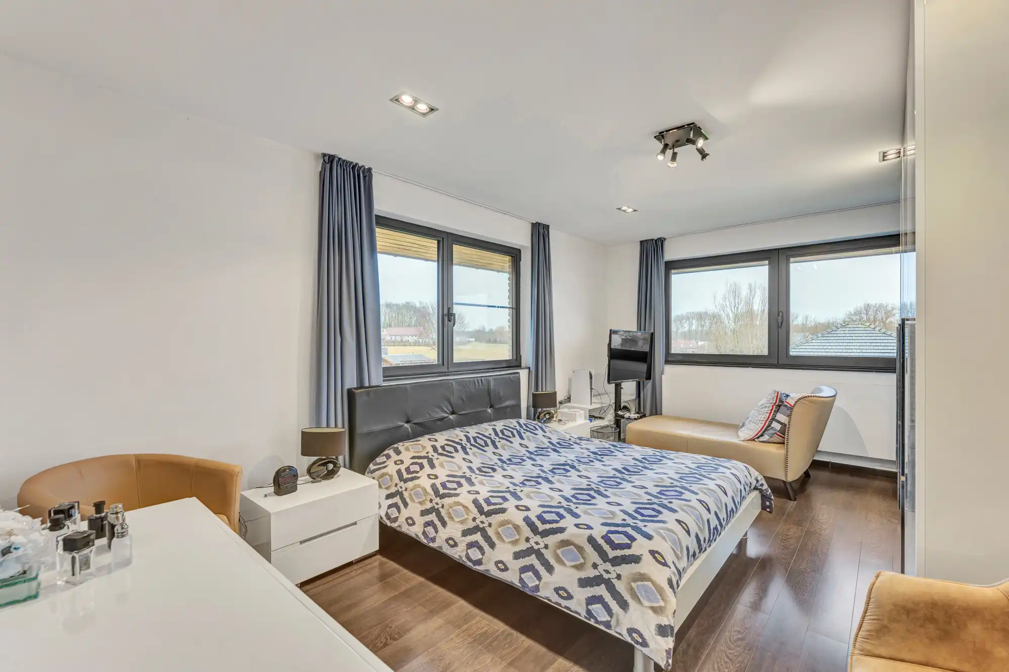 Instapklare villa met 5 slpks op toplocatie te Ternat foto 27