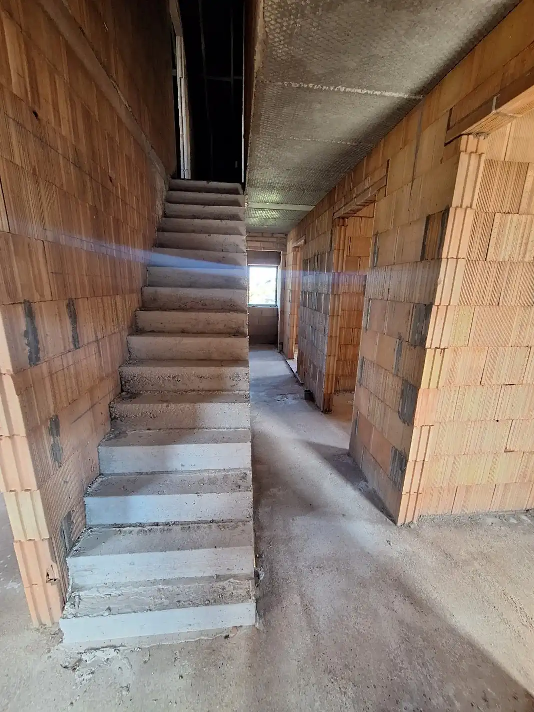 Alleenstaande nieuwbouwwoning met 5  SLK in een rustige omgeving te Damme foto 9