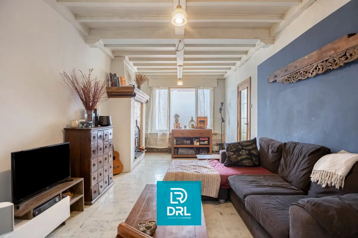 Af te werken woning met grote werkplaats/loods te Sint-Kruis. foto 5