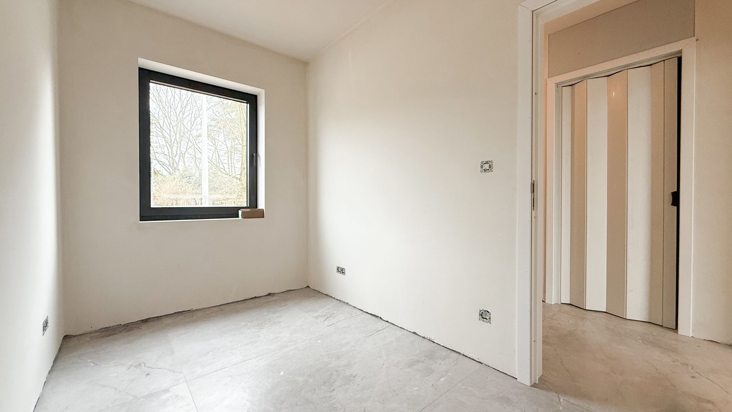 Goed gelegen recente nieuwbouwwoning met 3 slpkm en tuin! foto 22