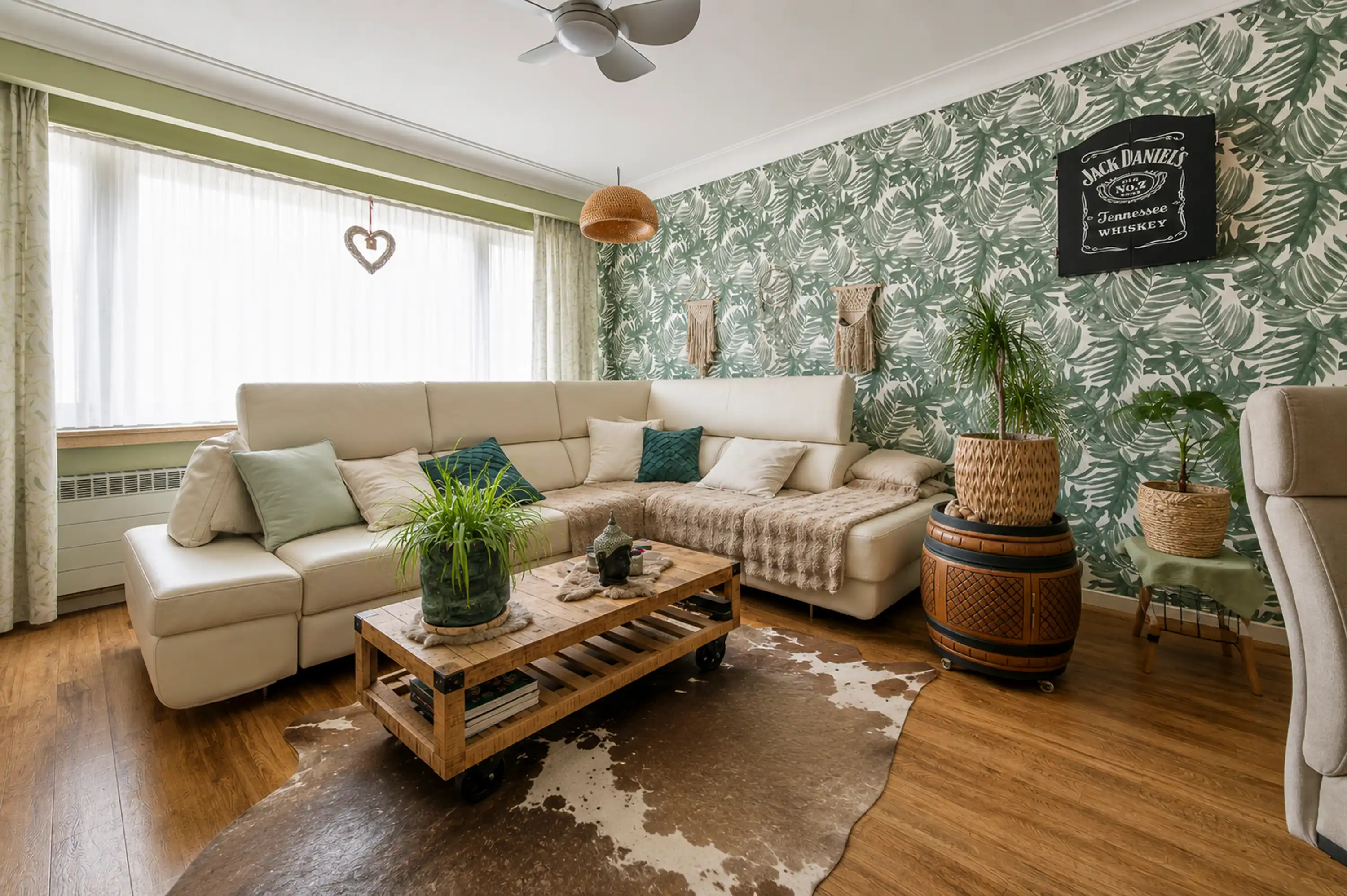 Appartement op het gelijkvloers met twee slaapkamers, een gezellig terras en een privatief tuintje. Ideaal als investering of als comfortabele eigen woonst. foto 6