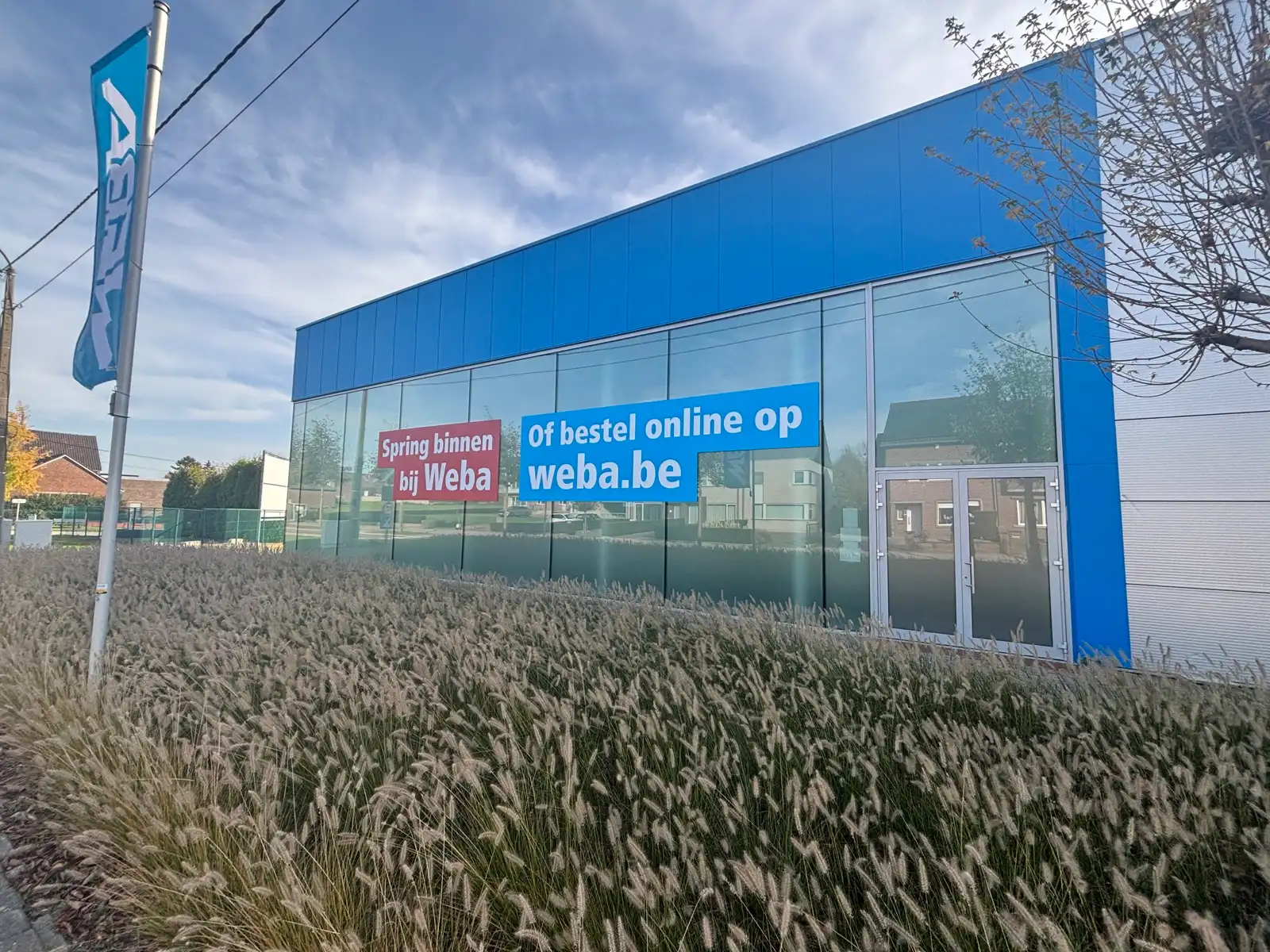 Handelsruimte 829 m² te huur naast WEBA Tongeren foto 9