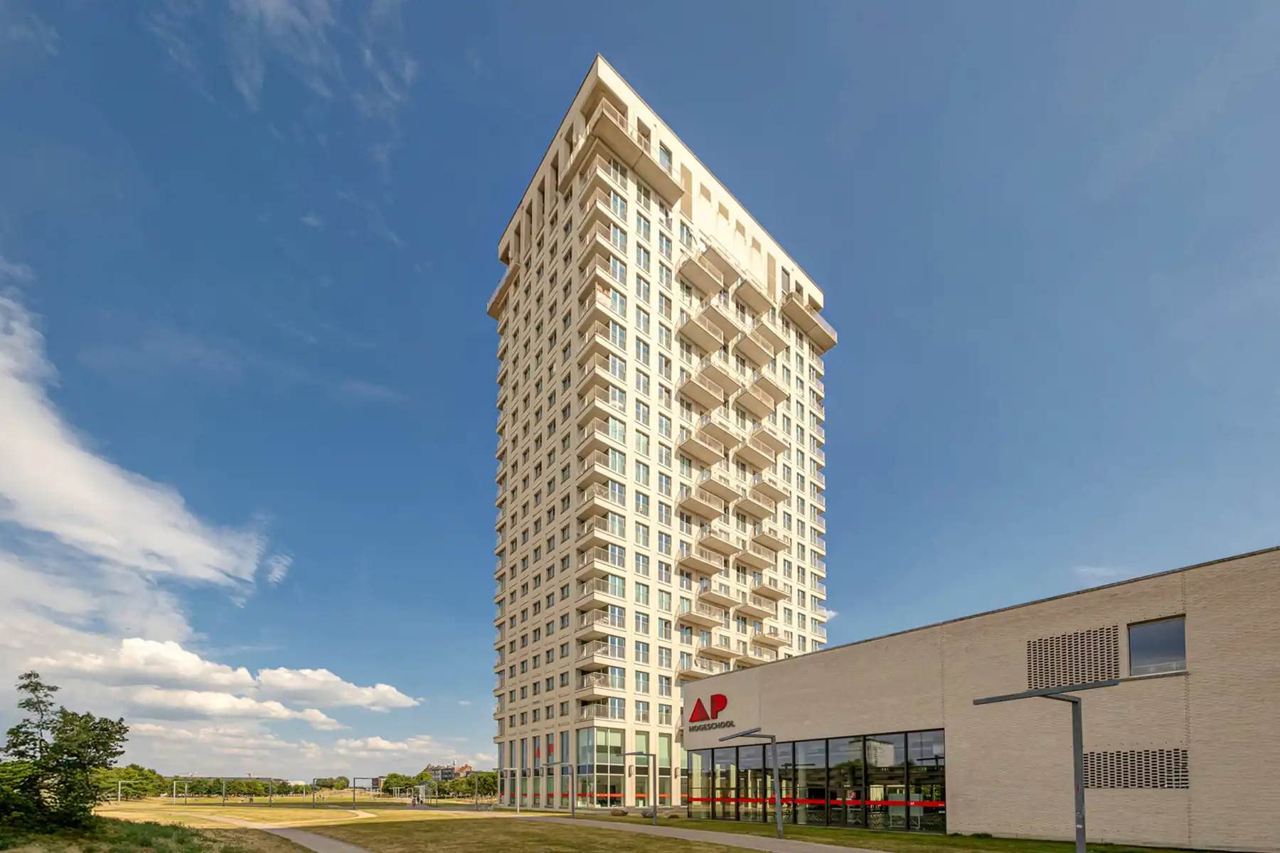 Mooi appartement met prachtig uitzicht foto 12