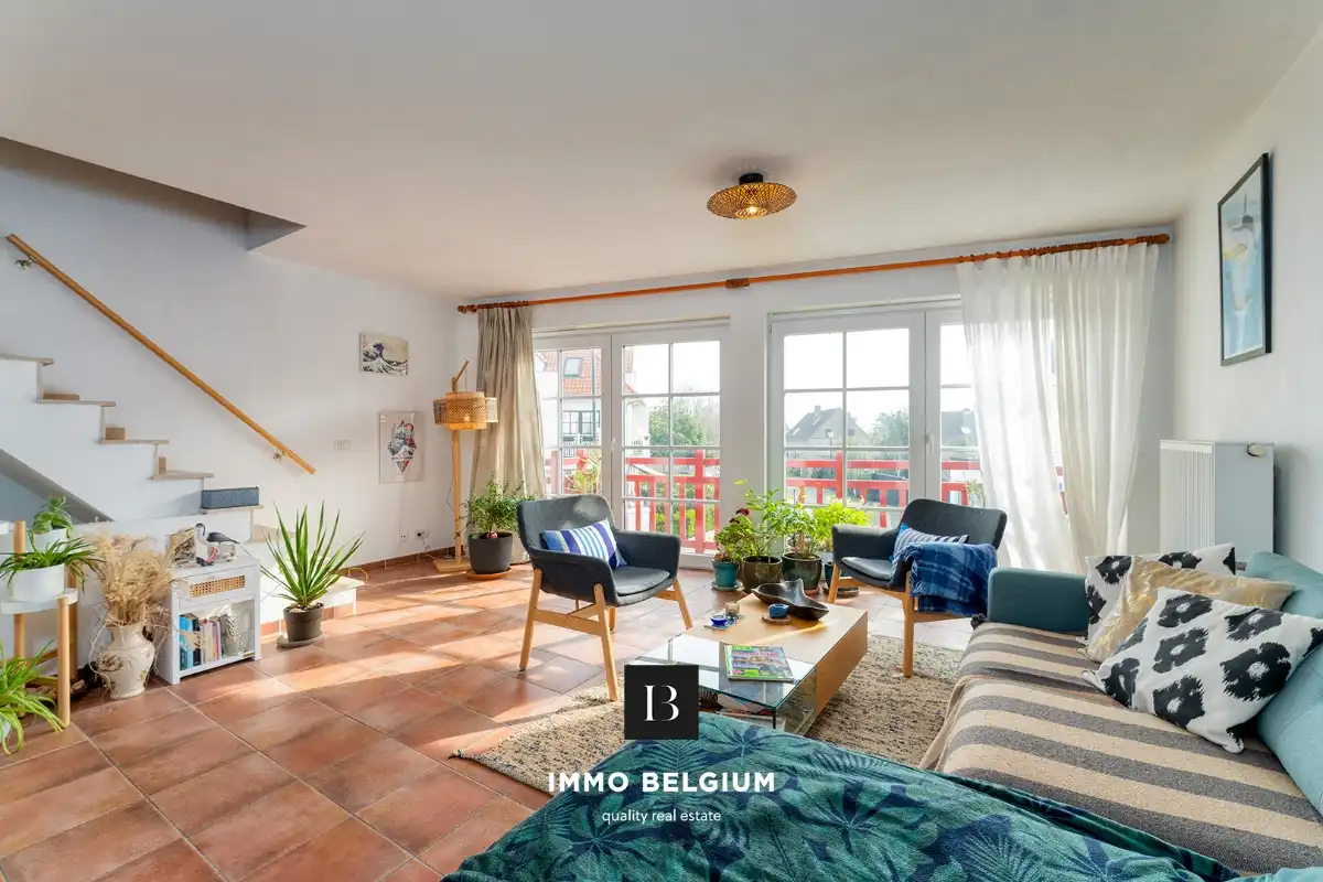 Perfect onderhouden woning met garage nabij het centrum foto 4