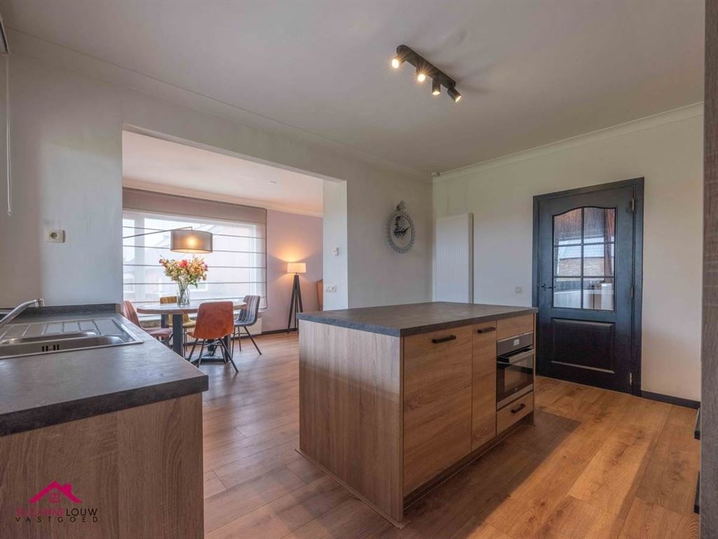 Vrijstaande, instapklare splitlevel woning foto 15