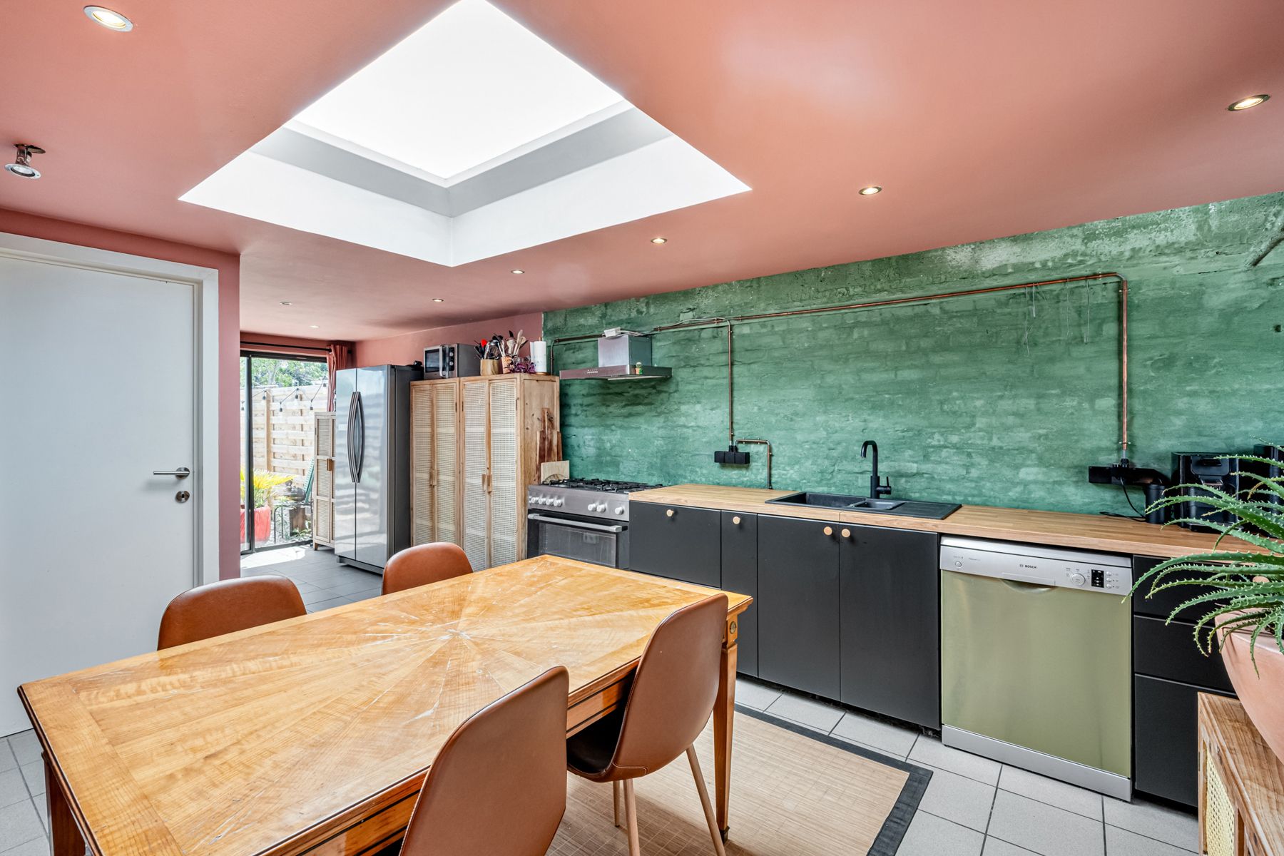 Halfopn bebouwing met 4 slaapkamers en zuidgerichte tuin foto 7