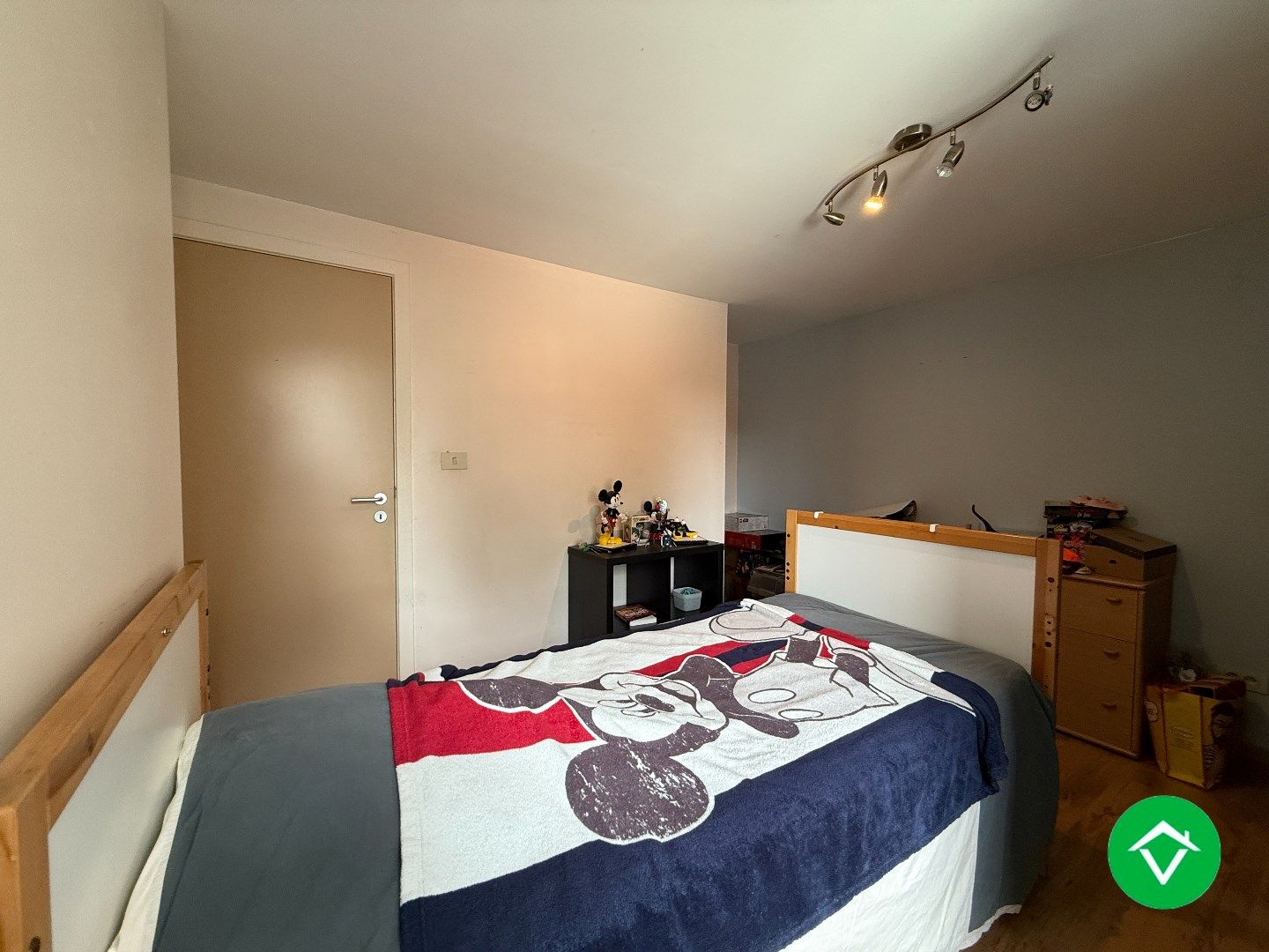 Rijwoning met 3 slaapkamers en tuin te Izegem foto 18