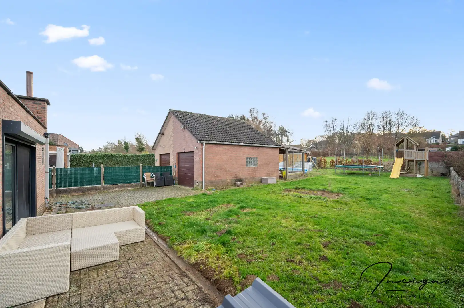 Ruime gezinswoning met ruime tuin en aparte garage foto 22