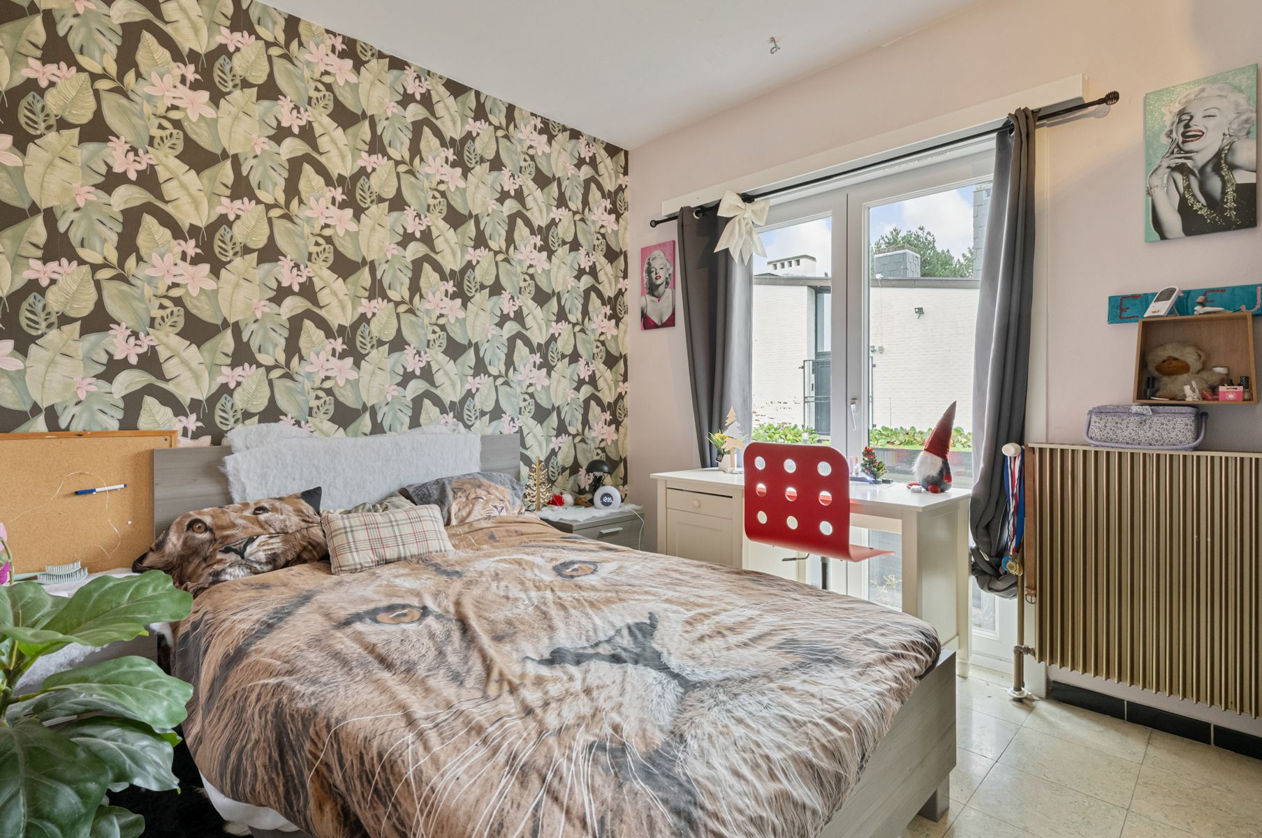 KWENENBOS: woning met 3 kamers, dubbele garage en grote tuin foto 13