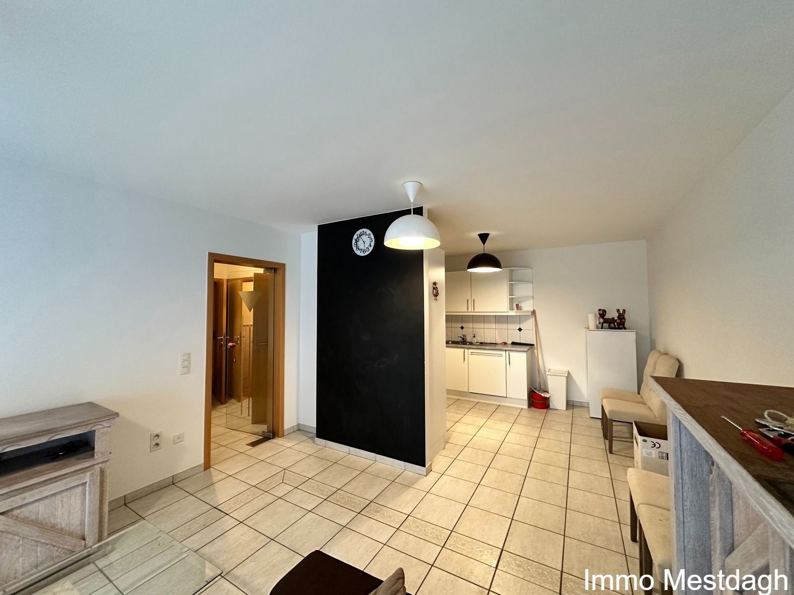 Goed onderhouden gelijksvloers appartement met terras in Schulen foto 5