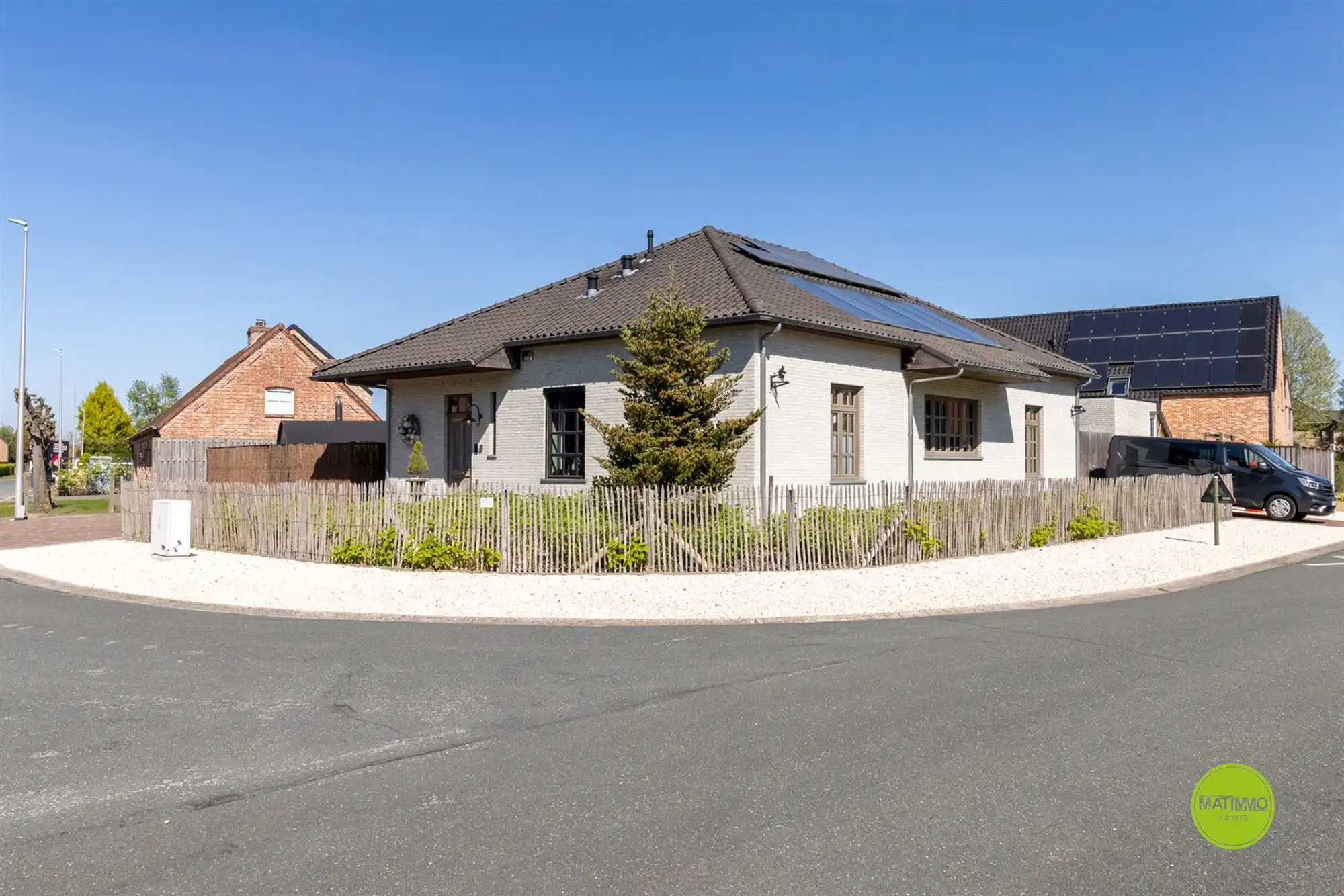 Instapklare parel: charme, rust én energiezuinig wonen  foto {{pictureIndex}}