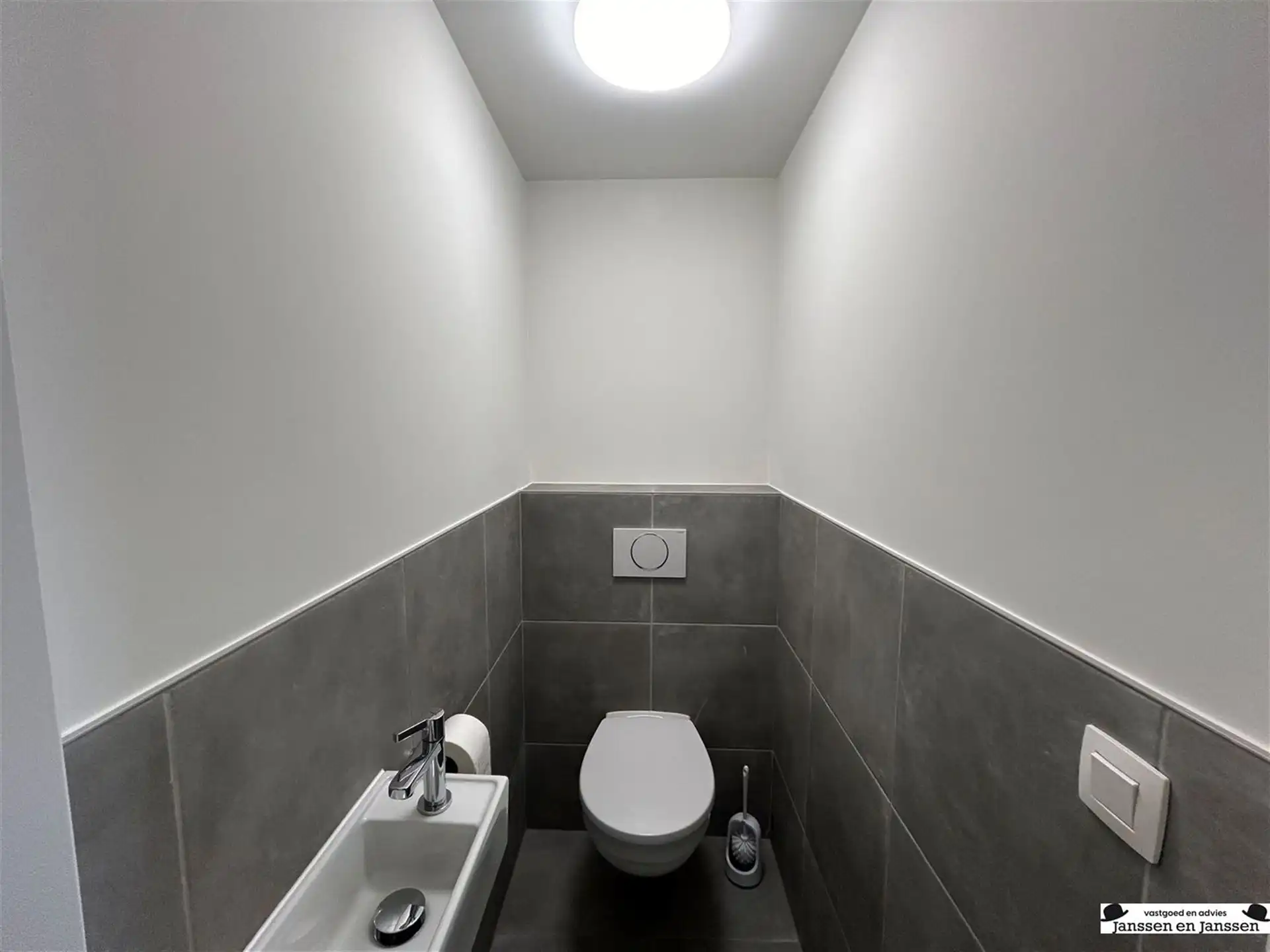 Prachtig appartement met 1 slaapkamer, parking en berging foto 9