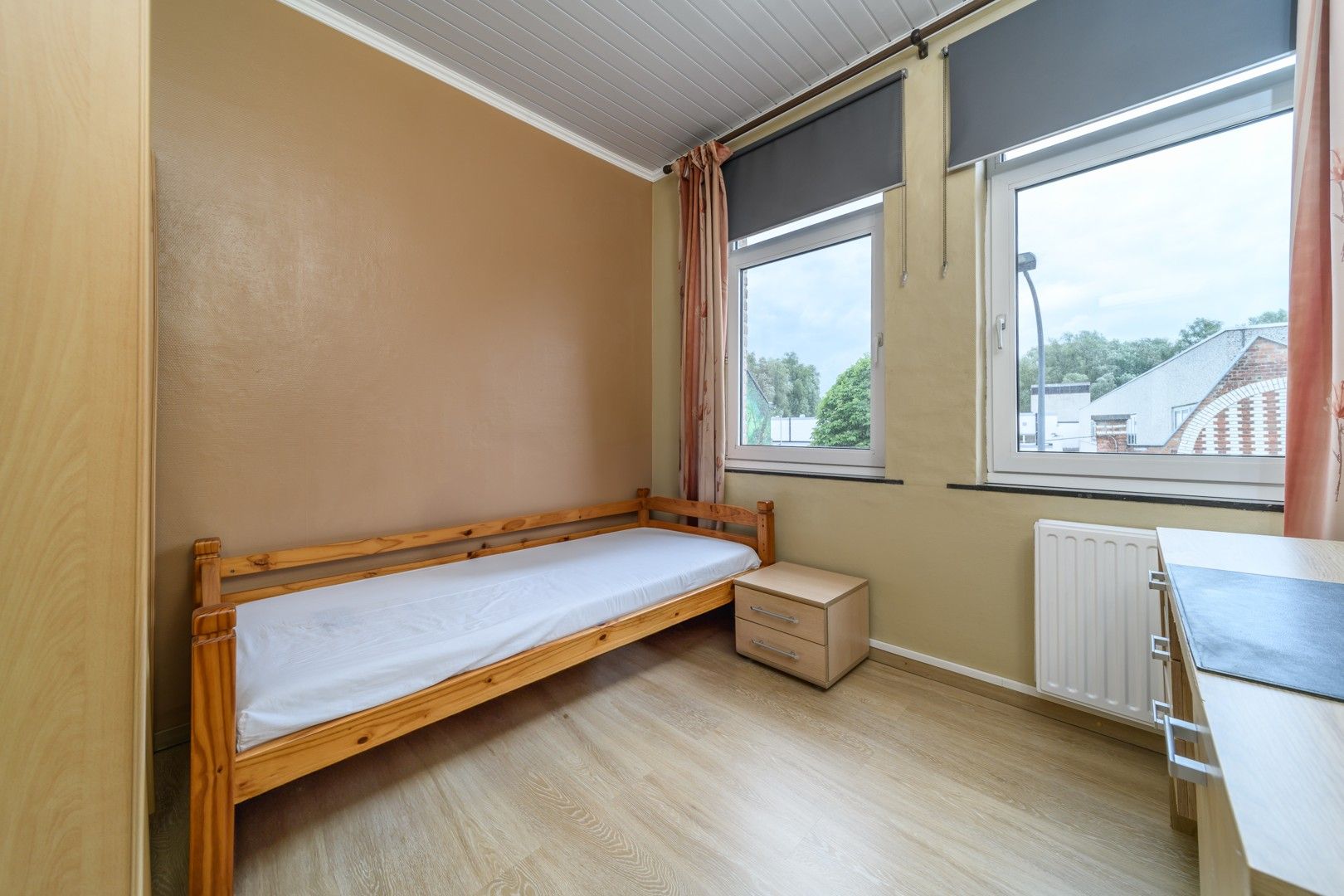 Ruime en zeer goed onderhouden gezinswoning met garage foto 14