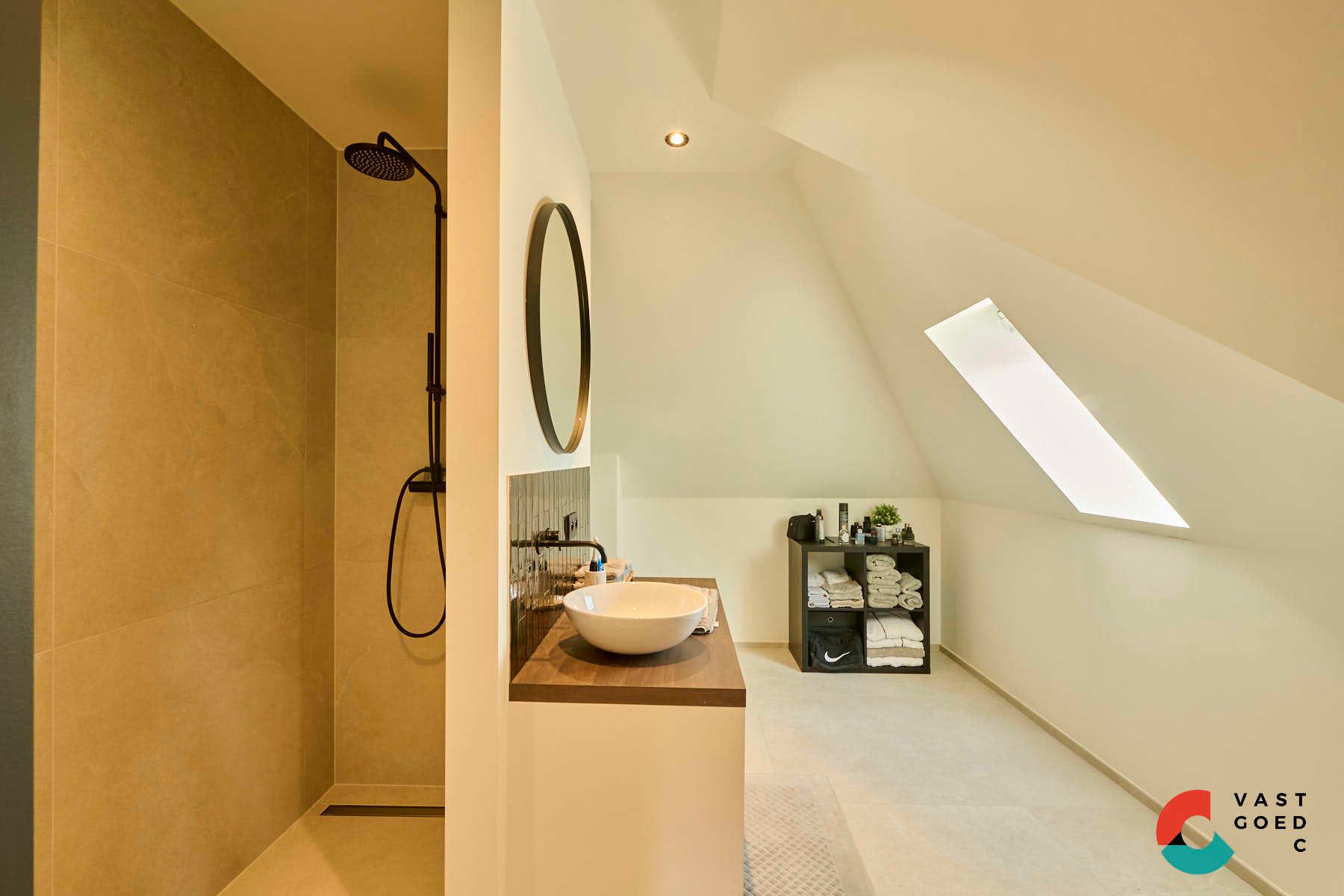 Huis te koop foto 22