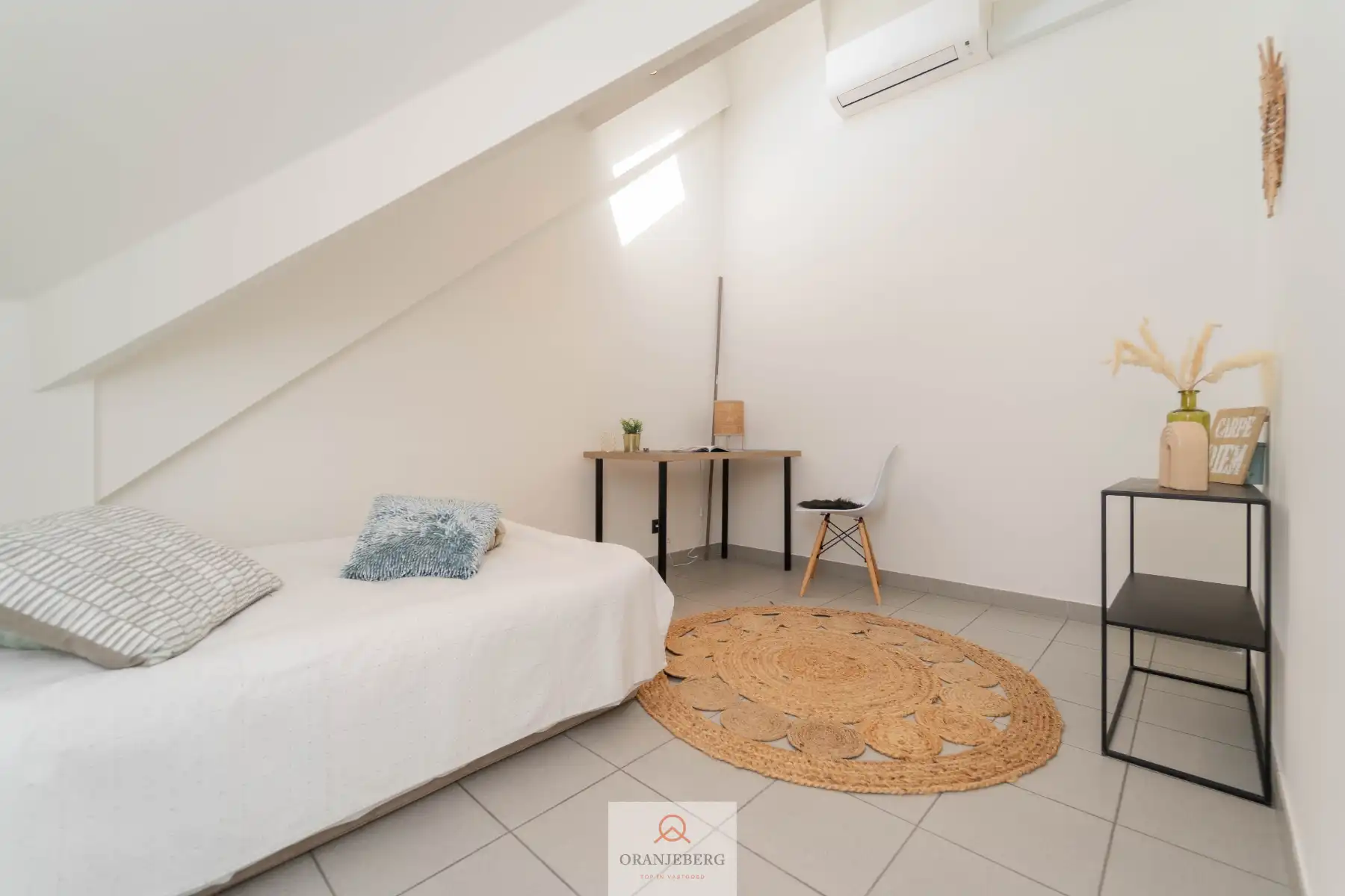 Gerenoveerd, lichtrijk 2 slpk-appartement met zonneterras foto 20