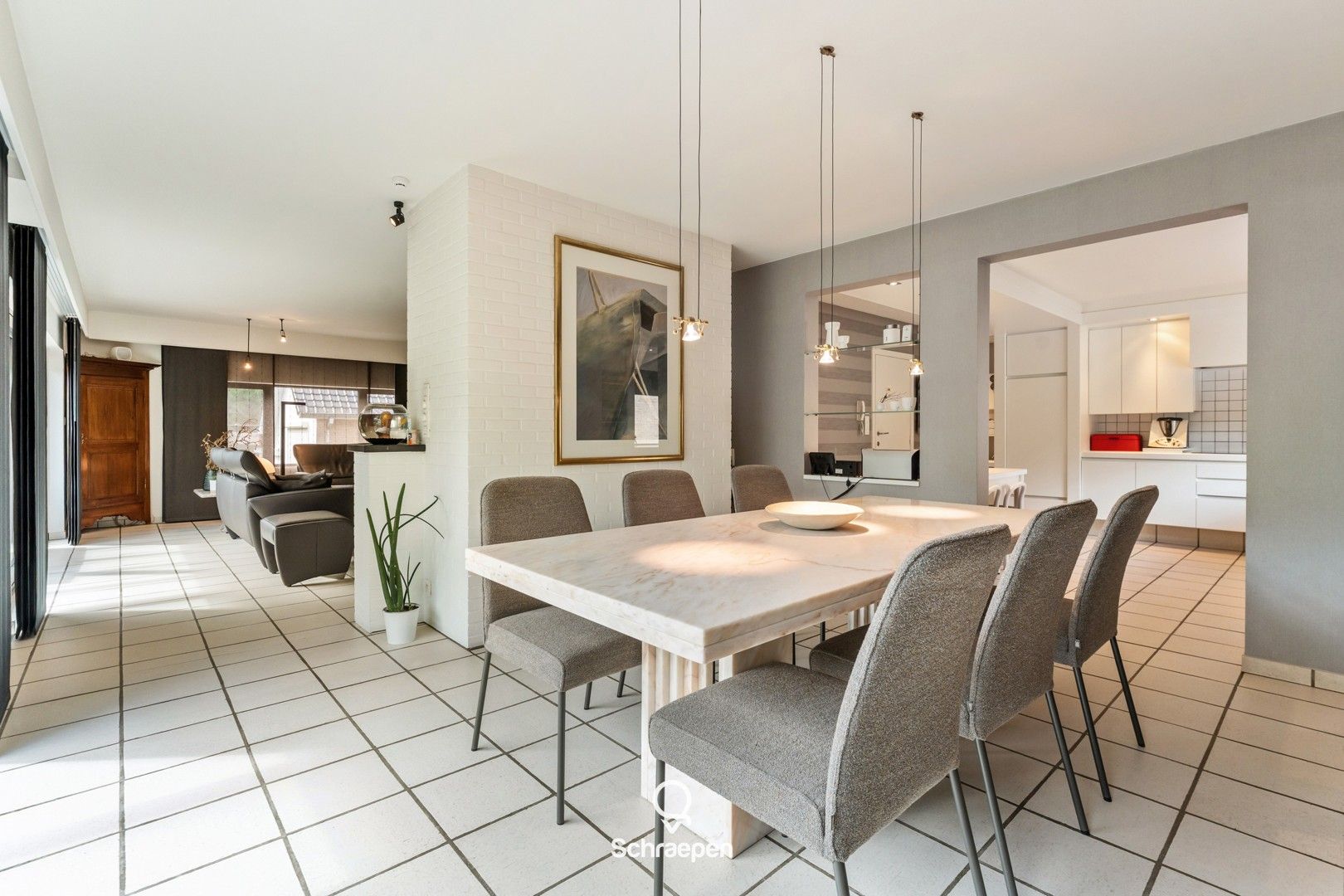 Riante gezinswoning (392 m²) met EPC-label B en prachtige tuin op perceel van 13 are! foto 2