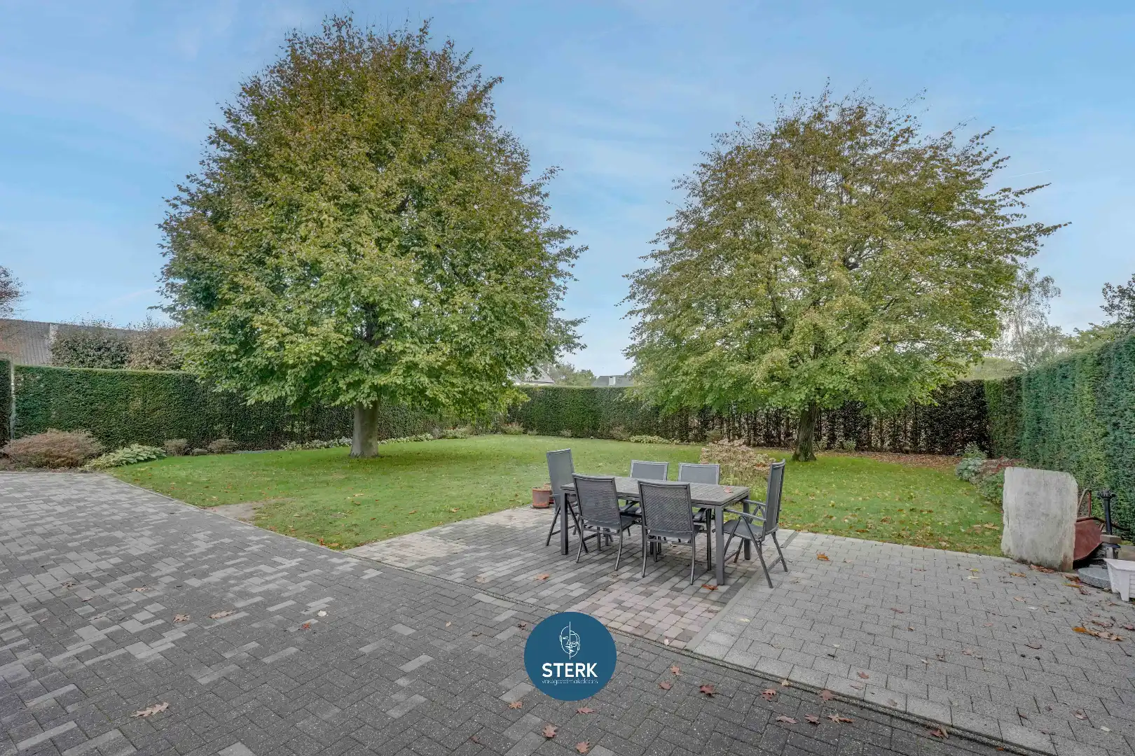 VRIJSTAANDE WONING MET EEN PRACHTIGE TUIN OP EEN GELIEFDE LOCATIE TE LANAKEN ! foto 20