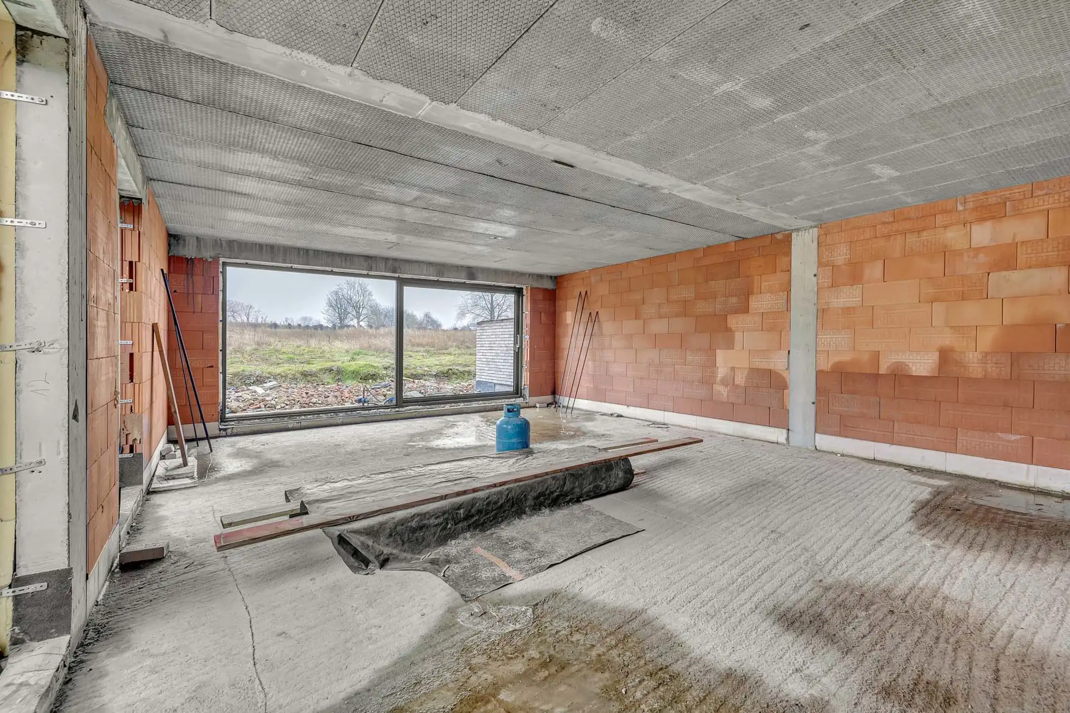 Halfopen bebouwing op een groot perceel in Denderhoutem foto 9