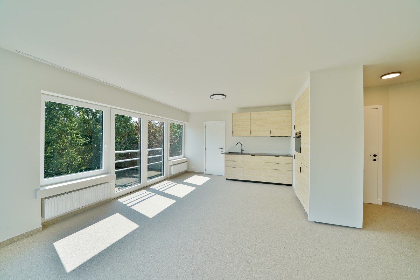 Stijlvol gerenoveerd 2-slaapkamerappartement in Centrum Oostende foto 5