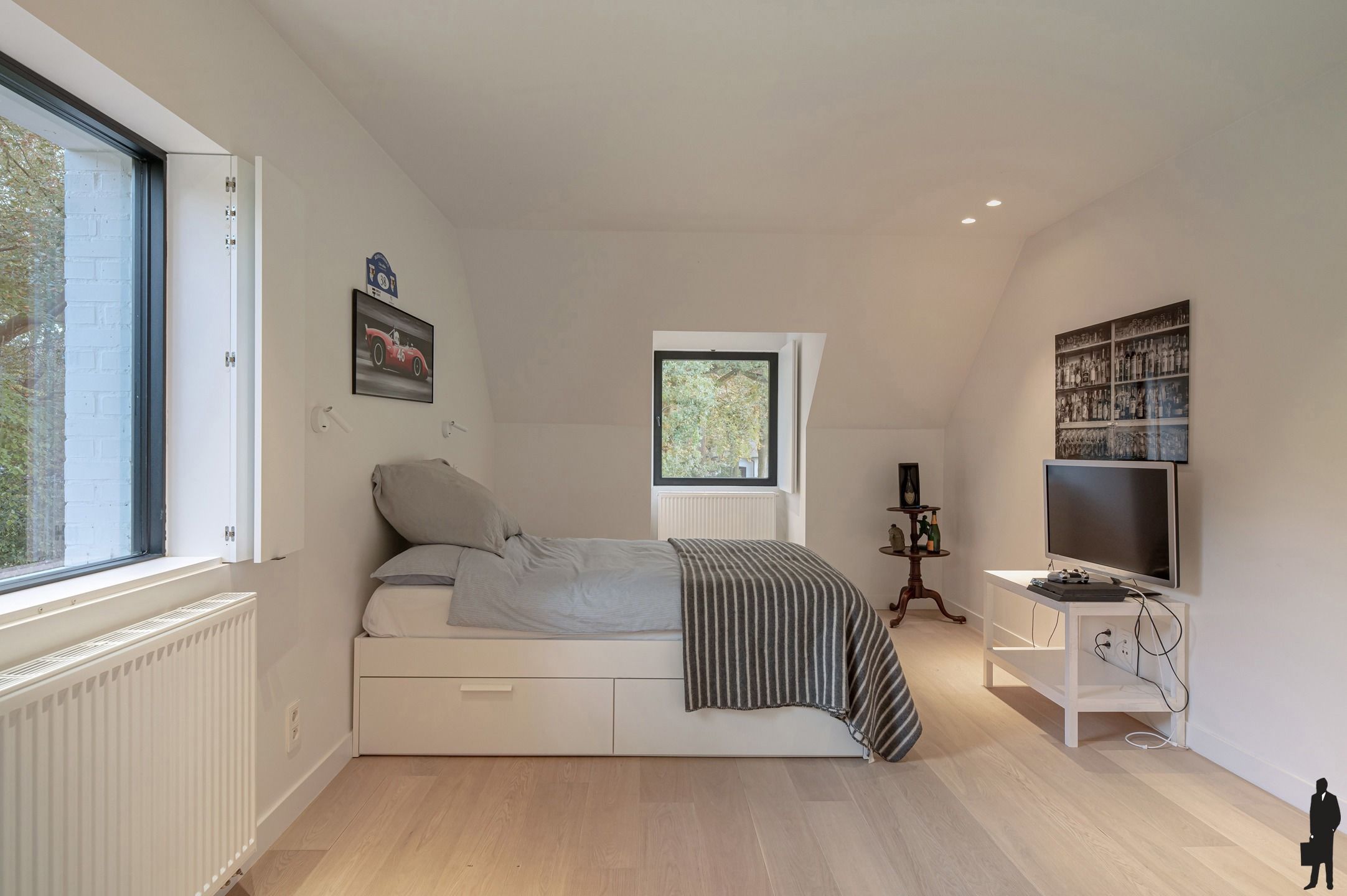 Prachtige recent totaal gerenoveerde villa op ca. 9.568 m² foto 26