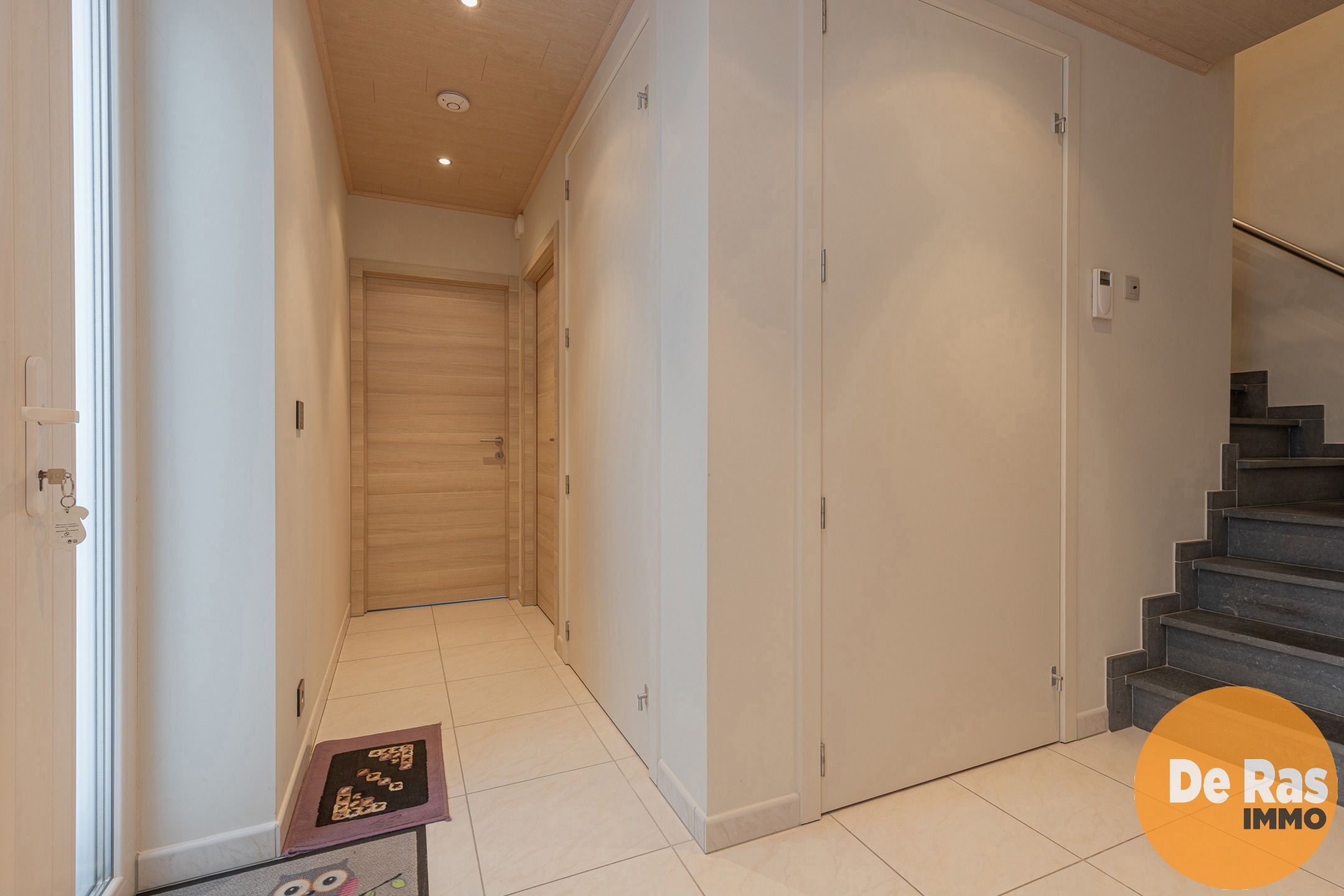 WETTEREN- Ruime, comfortabele 4-gevelwoning centrum Wetteren foto 12