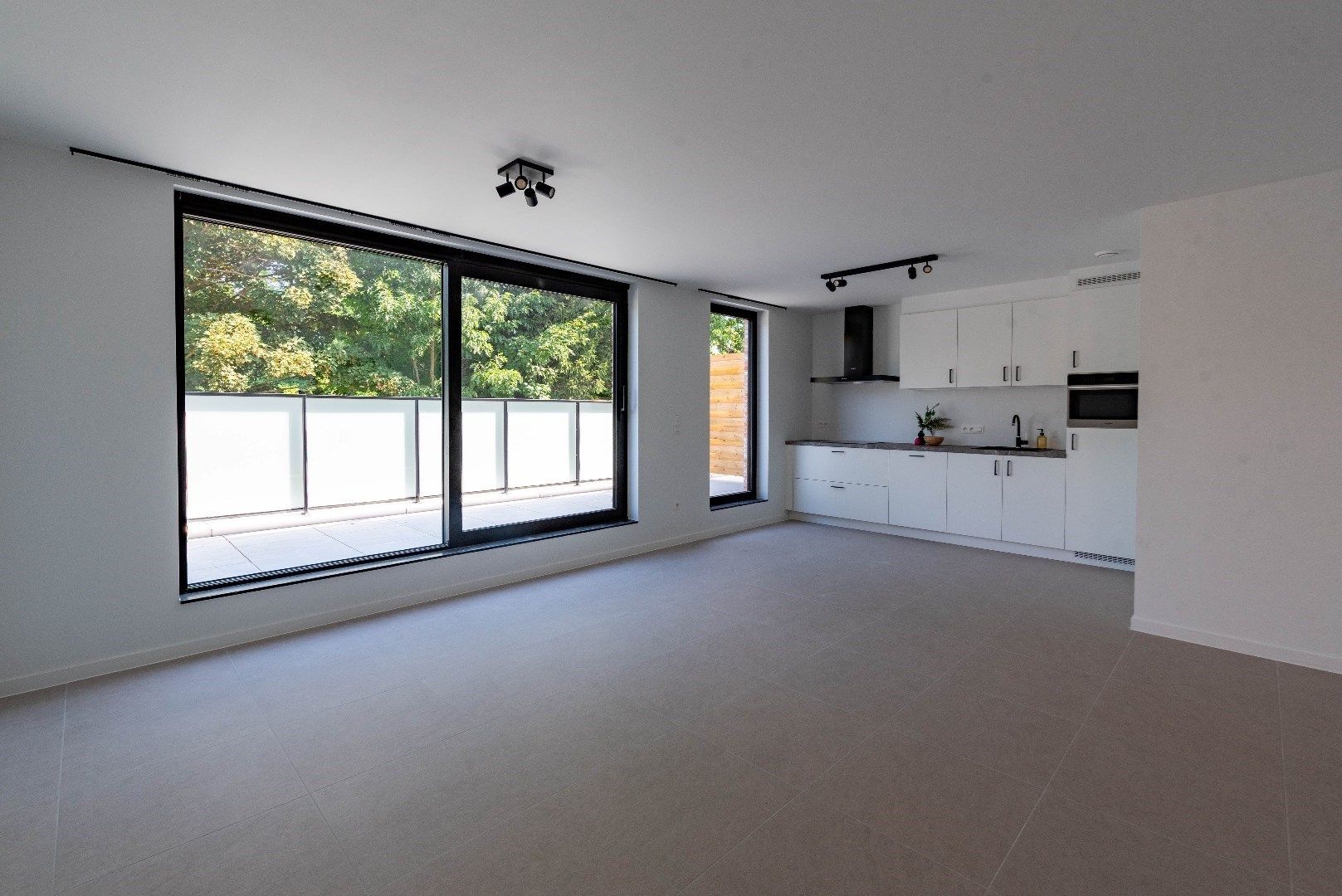 Klassevol nieuwbouwappartement in centrum Halle Zoersel foto 4