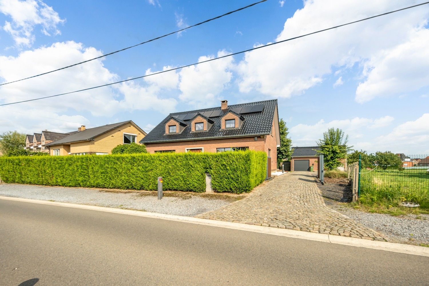 Gerenoveerde woning in het rustig gelegen Brustem. foto 28