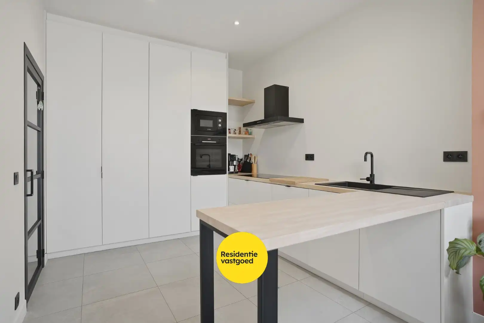 Energiezuinige gezinswoning nabij de Brugse binnenstad foto 6