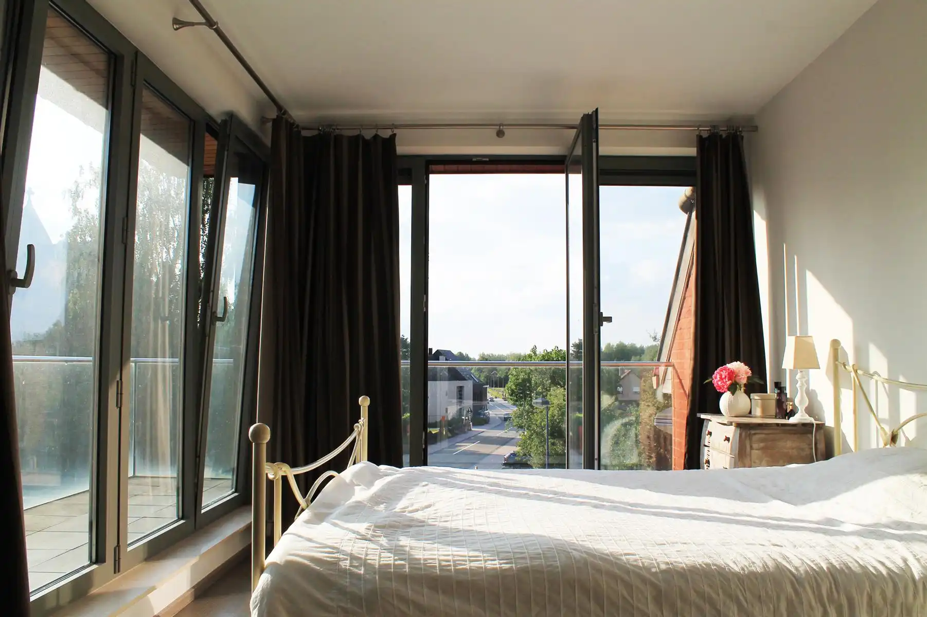 Lichtrijk duplexappartement te huur  foto 7