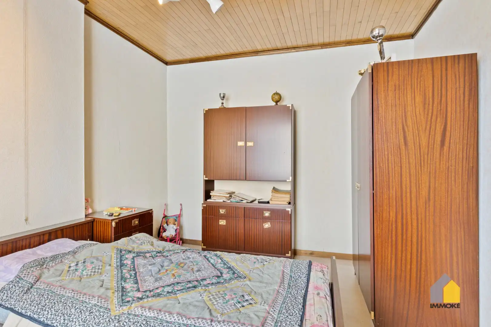 Te renoveren woning met 4 slpks, polyvalente ruimte en knusse tuin. foto 20