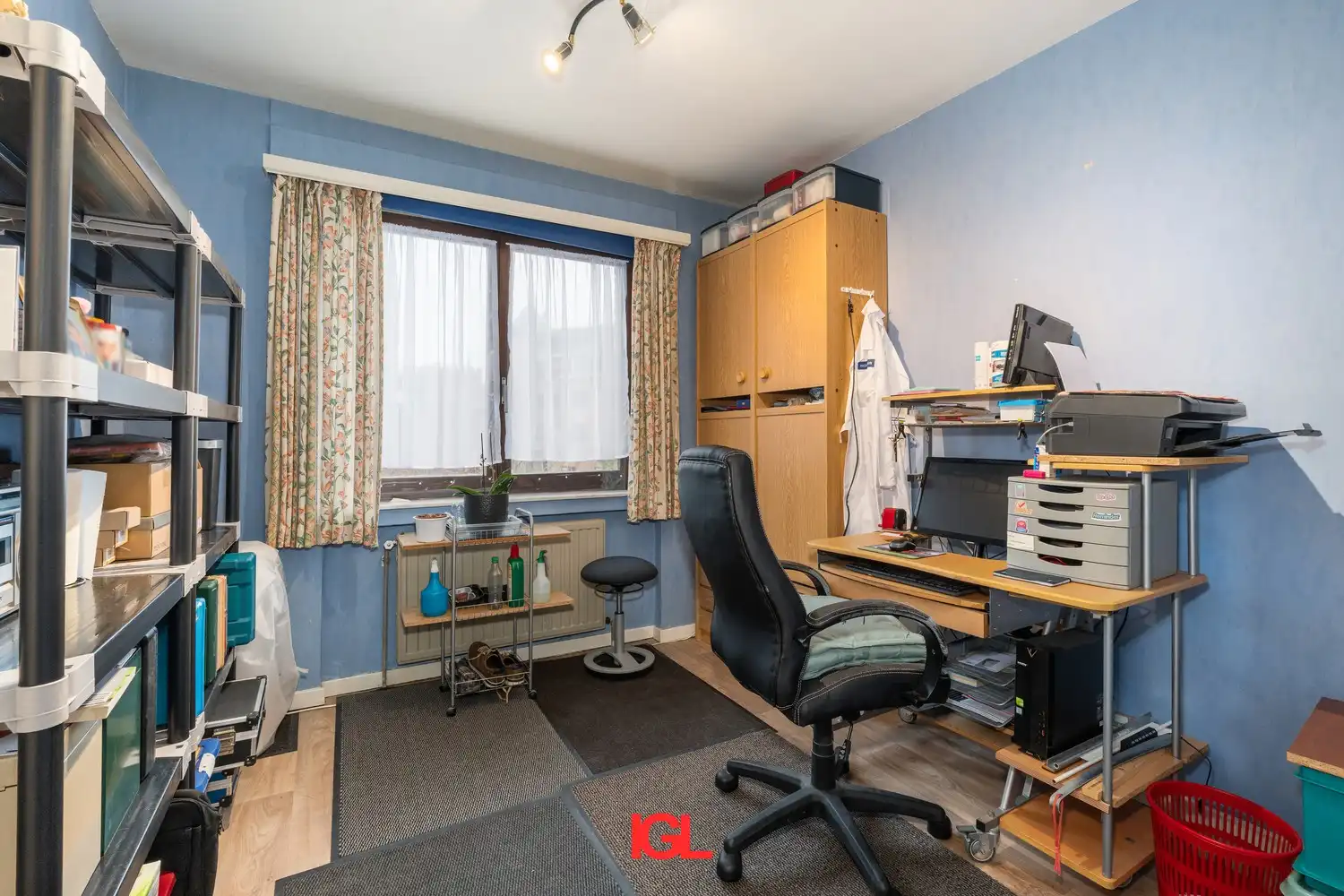 Ruim 3-kamer appartement met garage nabij het centrum van Halle foto 11