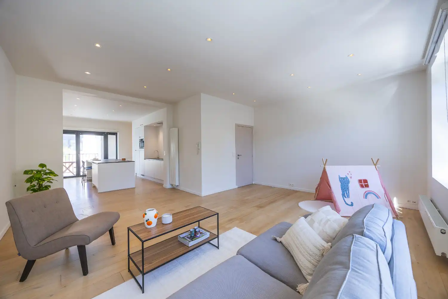 Appartement met 2 slaapkamers in Oostende foto {{pictureIndex}}