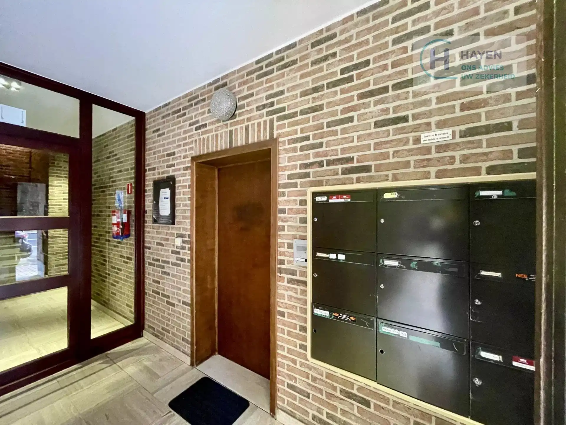 Instapklaar 1-slaapkamerappartement met gezellig balkon in het centrum van Tongeren foto 3