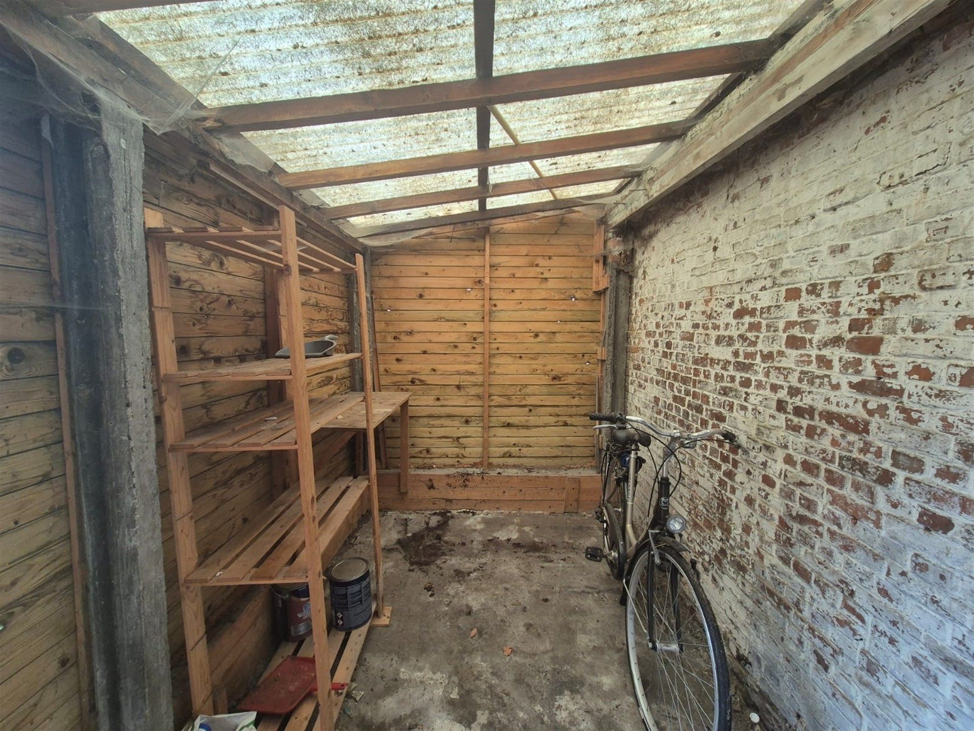 Zeer gunstig gelegen starterswoning met 2 slaapkamers en tuin. foto 15