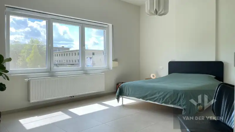 WONING MET 3 SLPK OP TOPLOCATIE foto 12