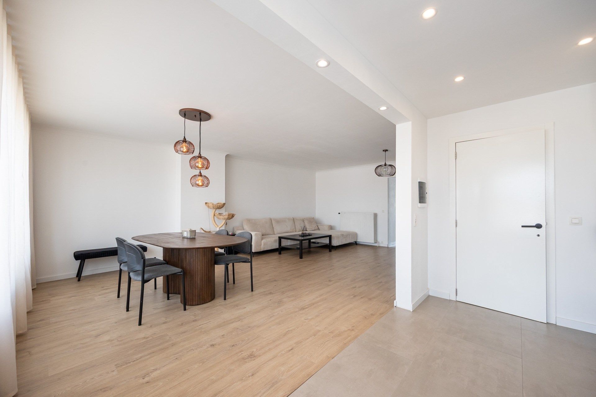 Instapklaar 2-slpk appartement Deurne-Zuid foto 9