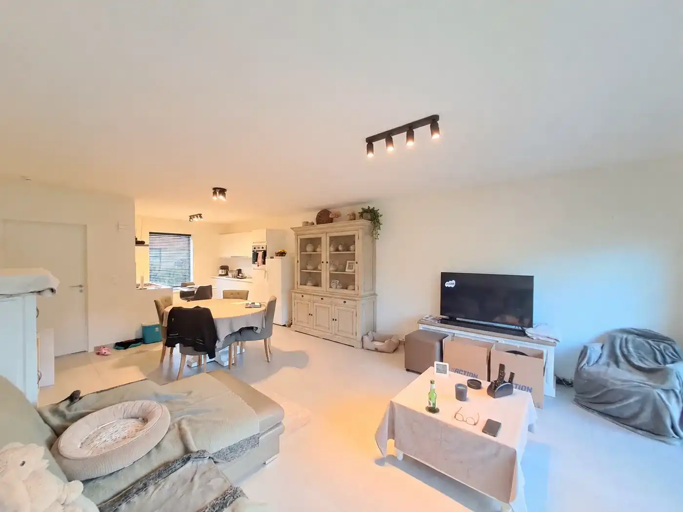 Instapklare en energiezuinige woning met 3 grote slaapkamers en tuin foto 5