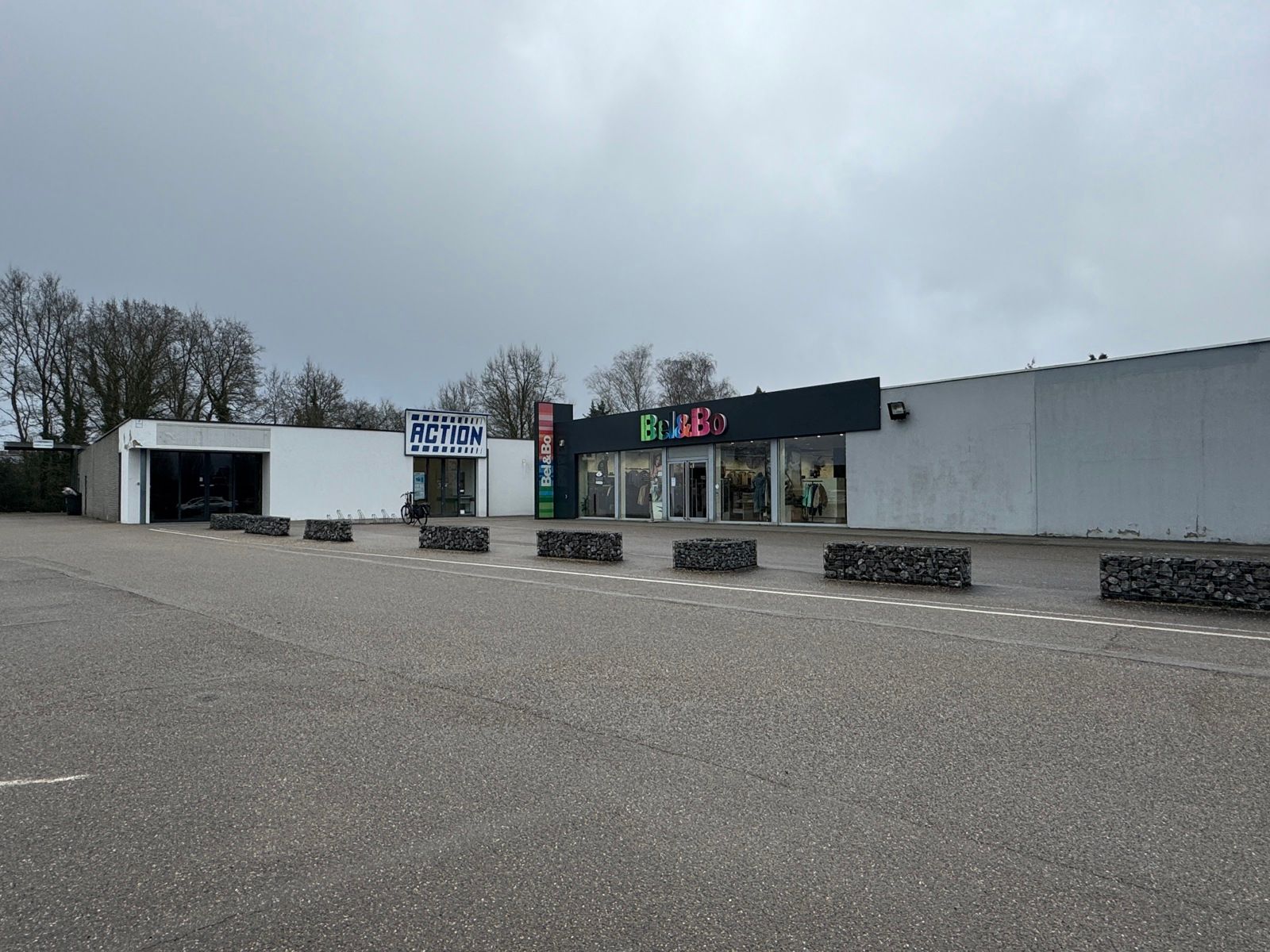 Commercieel pand te huur in Oudsbergen (ex-Bristol) foto 12