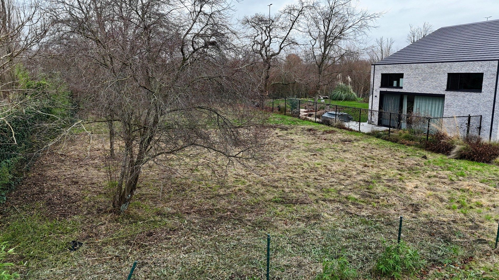 Uniek perceel bouwgrond van 800m² in de Pius X wijk foto 4