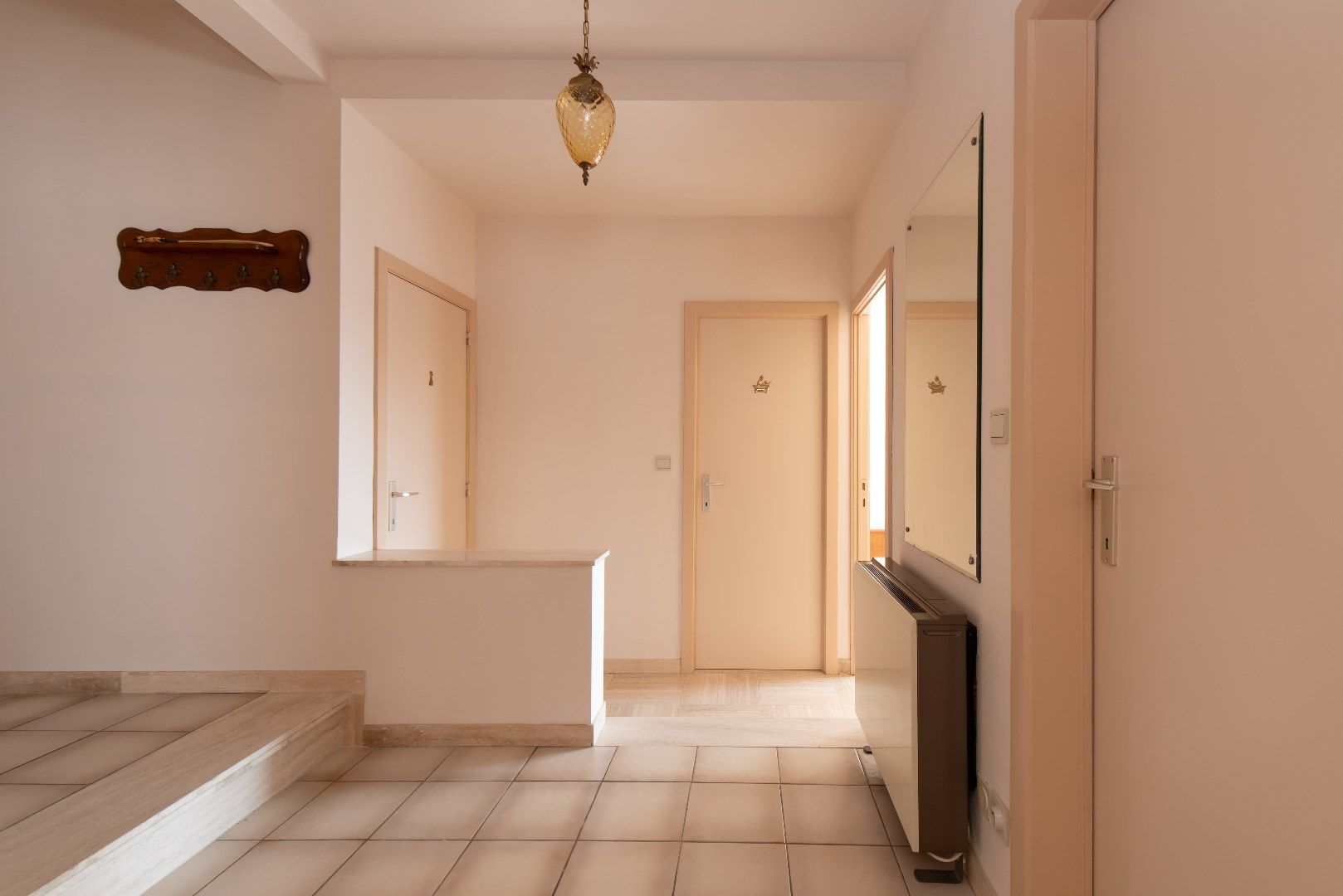 Mooi instapklaar 2 slaapkamer appartement in Raversijde met zijdelings zicht op zee foto 5