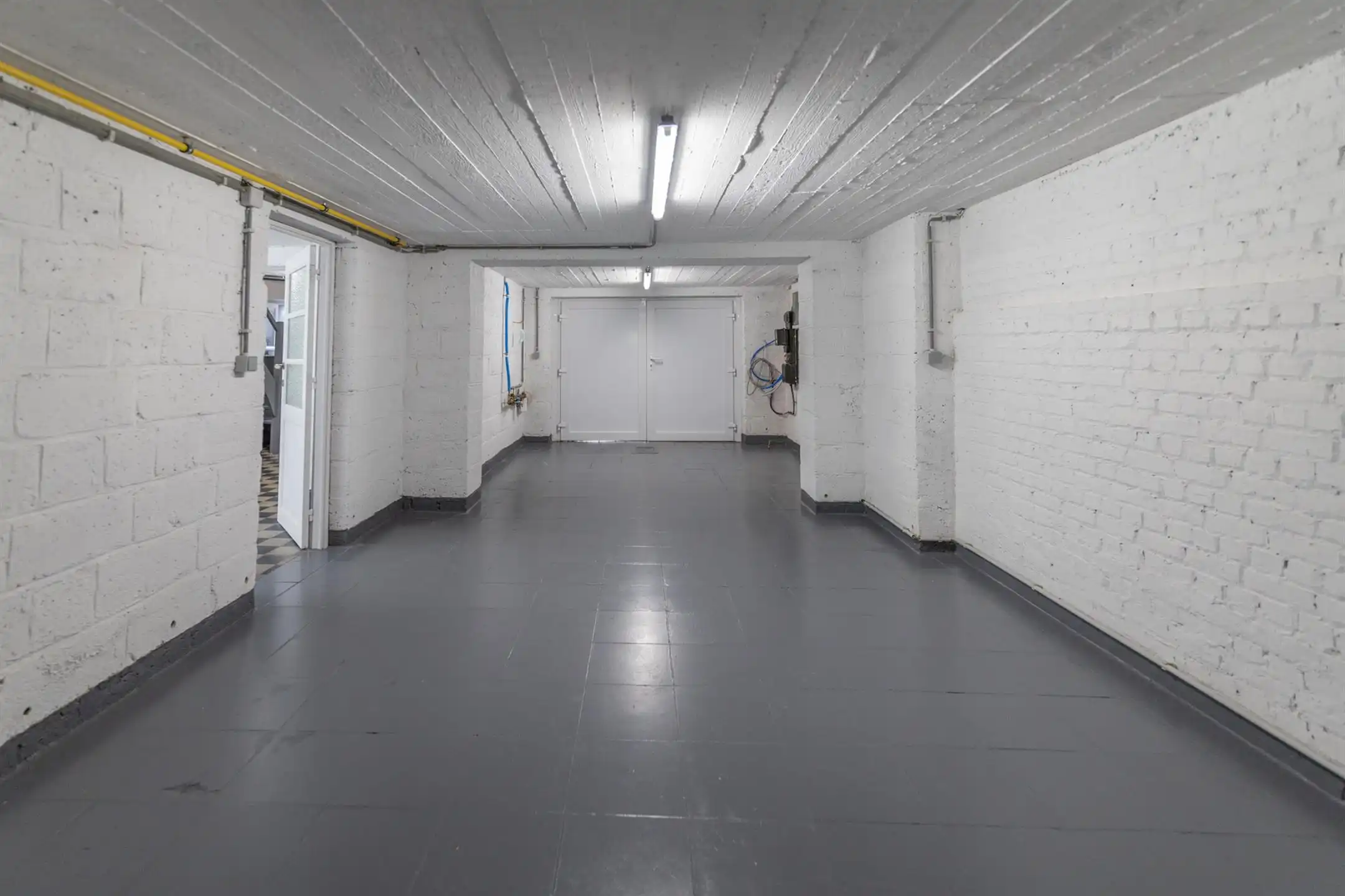 Mooie gerenoveerde woning met 3 slaapkamers foto 14
