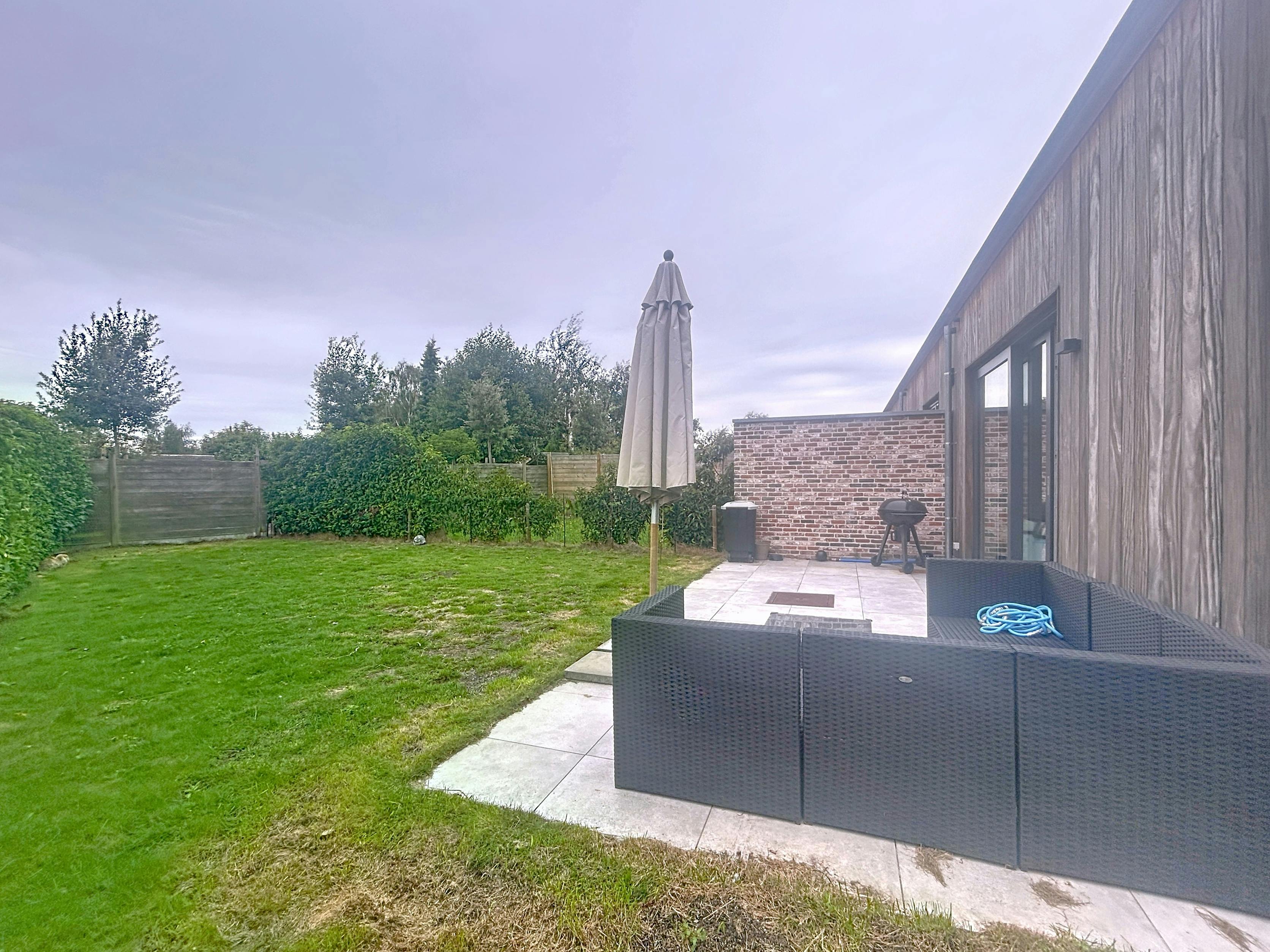 Prachtige ruime halfopen woning te huur in Waregem foto 19