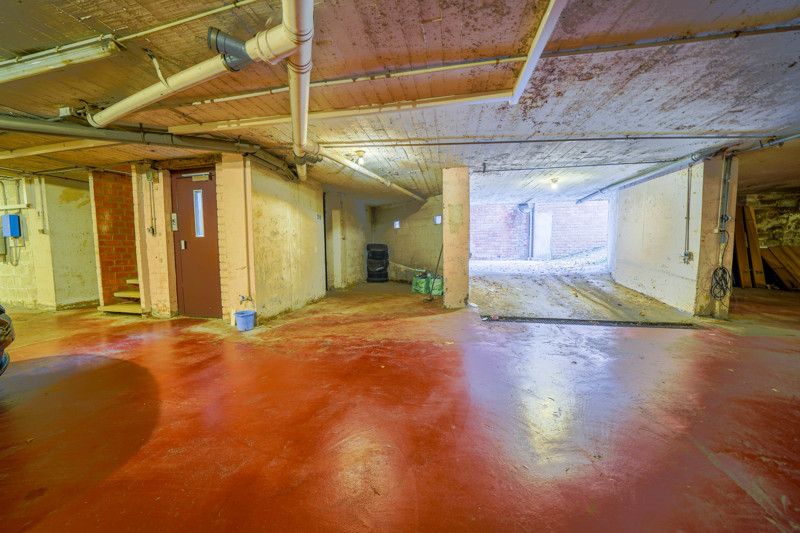 Zeer goed gelegen appartement met 1 slaapkamer foto 19