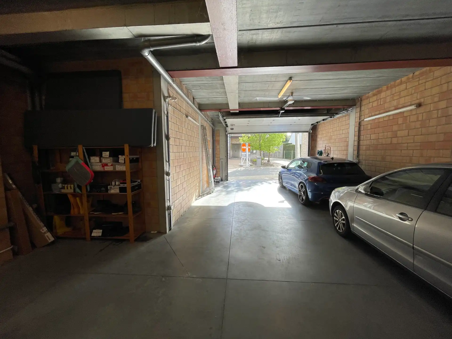 BURST - Gezellig dakappartement met binnenstaanplaats. foto 13