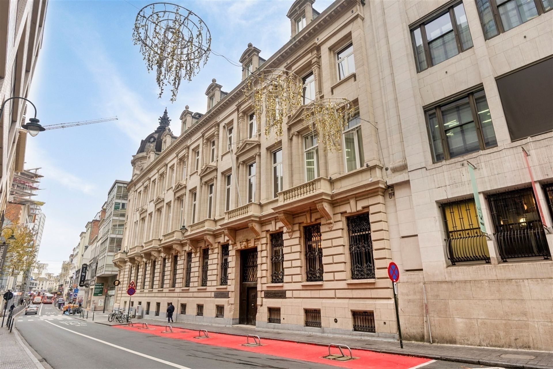Prachtig eigentijds appartement met een historisch accent  foto 18