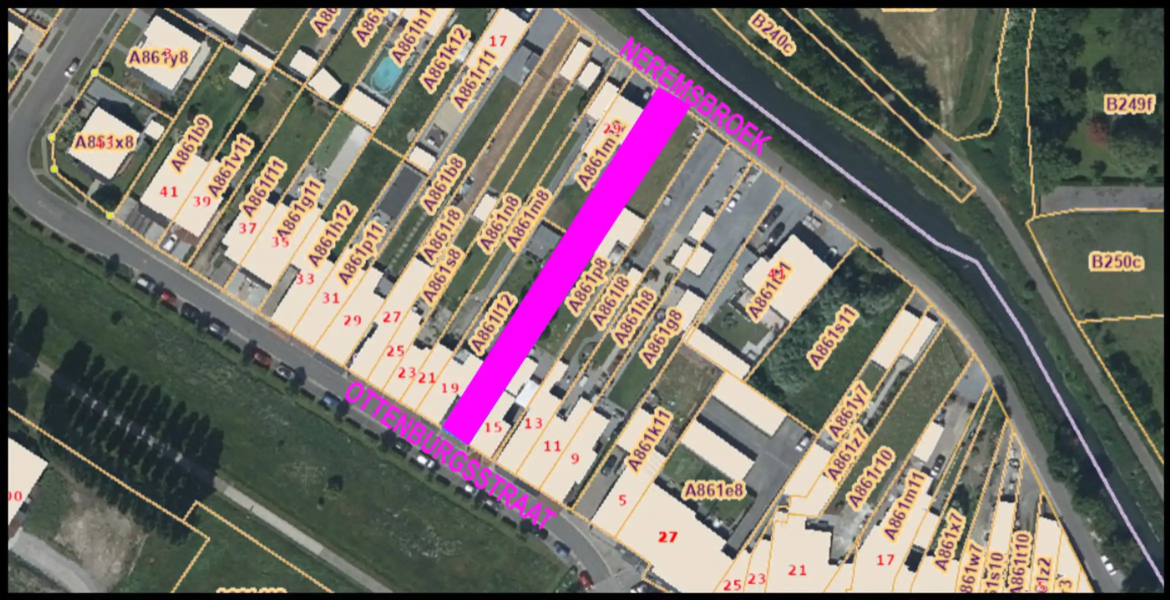 UNIEKE BOUWGROND voor potentieel 2 gesloten bebouwingen foto 4