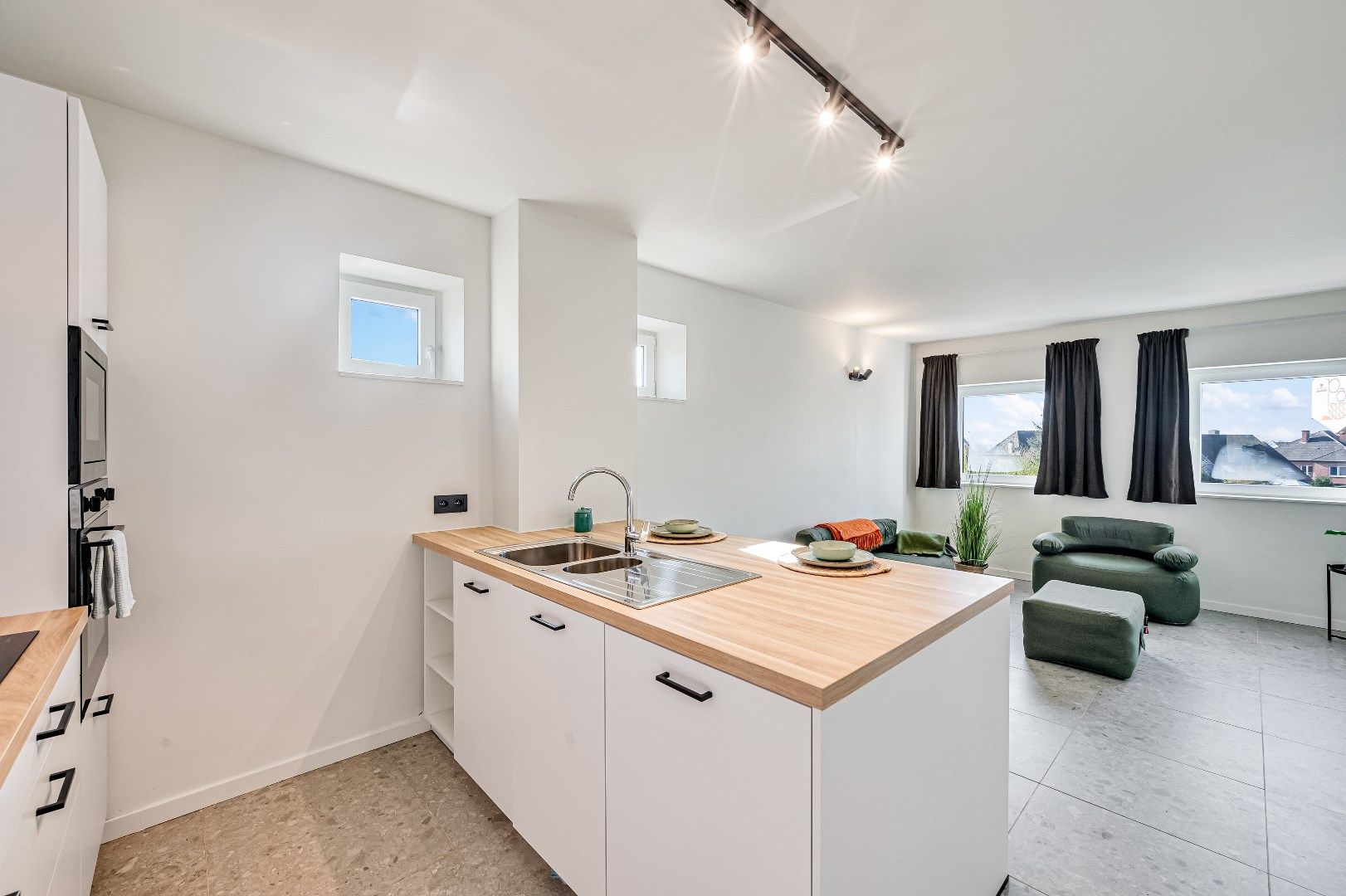 Appartement op wandelafstand van het treinstation Eke-Nazareth foto {{pictureIndex}}